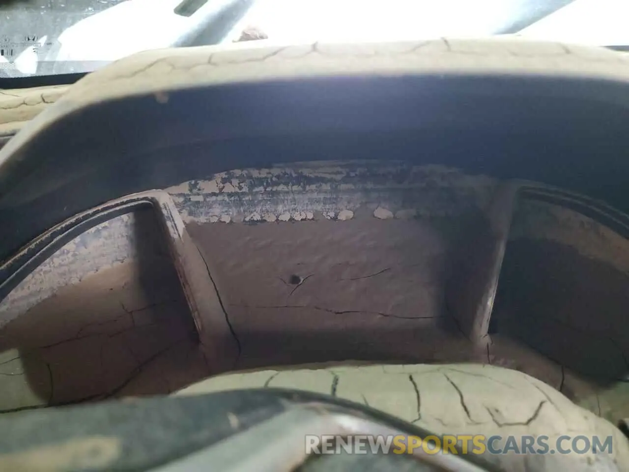 9 Photograph of a damaged car 19XFC2F61KE028845 HONDA CIVIC 2019