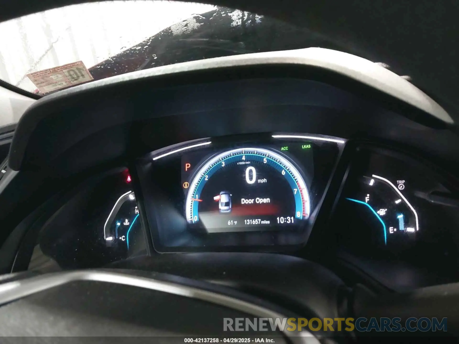 16 Photograph of a damaged car 19XFC2F61KE031681 HONDA CIVIC 2019