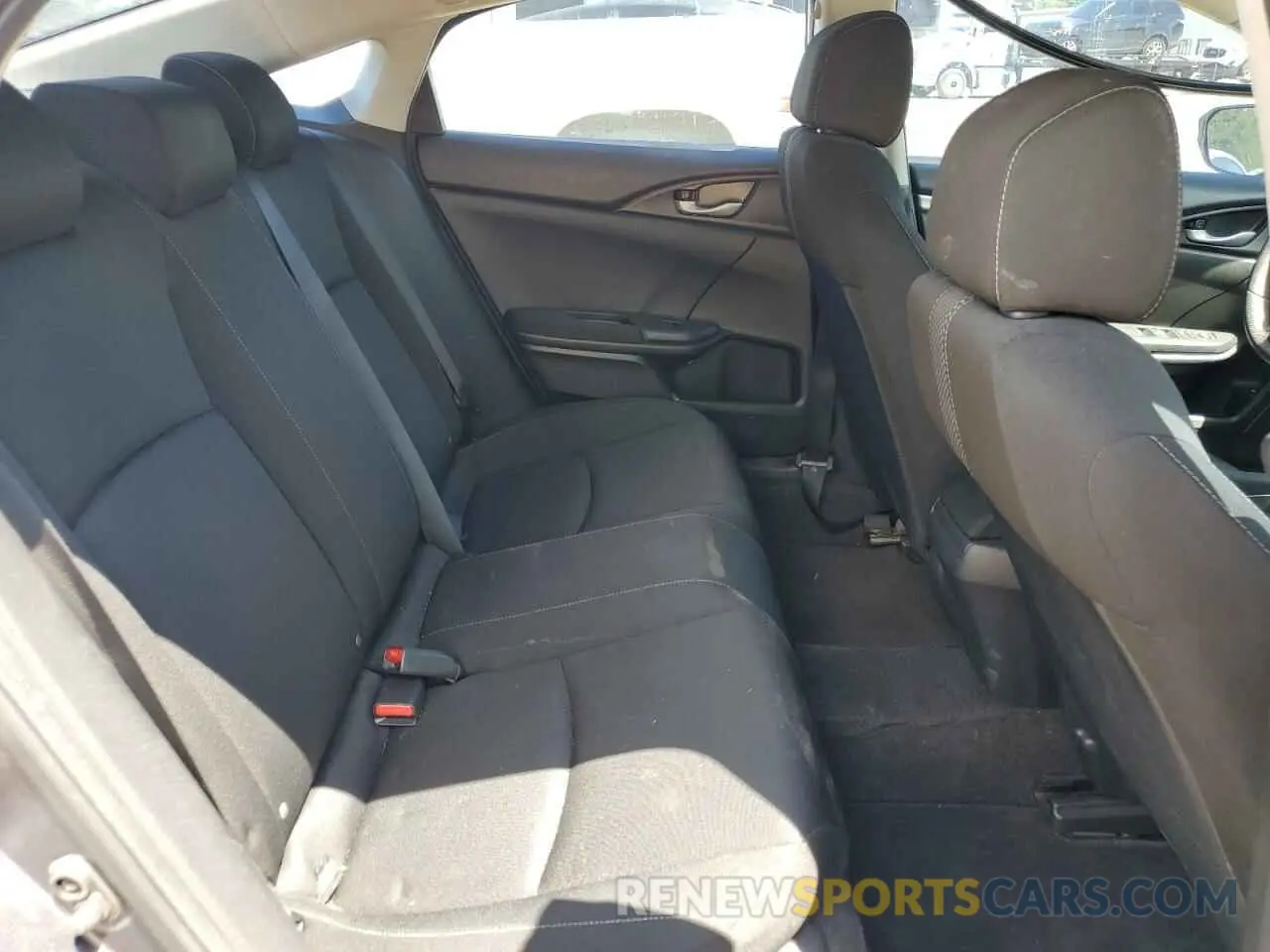 10 Photograph of a damaged car 19XFC2F61KE035200 HONDA CIVIC 2019