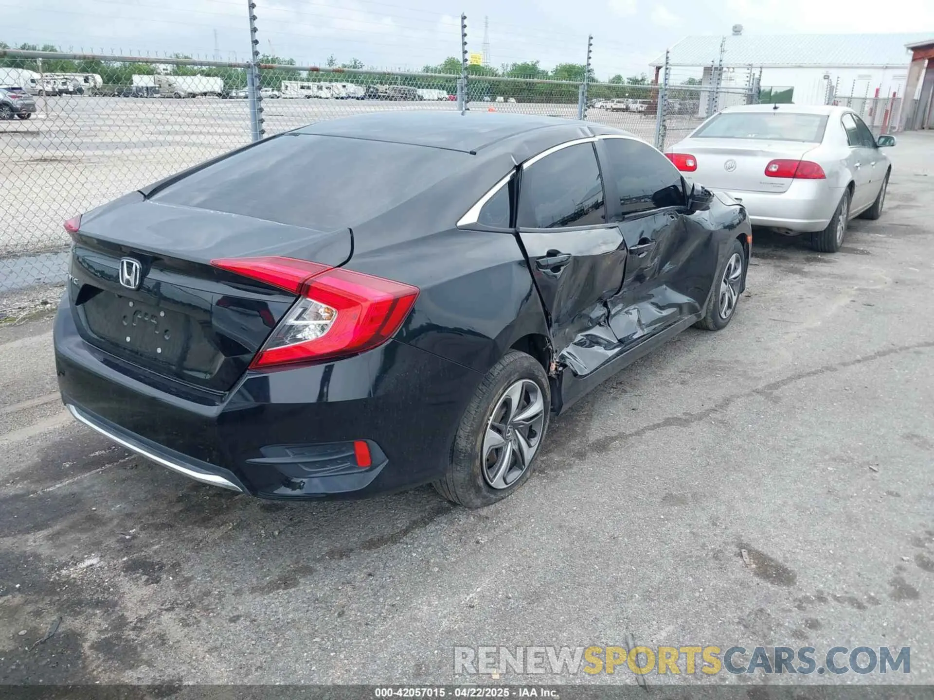 4 Photograph of a damaged car 19XFC2F61KE049212 HONDA CIVIC 2019