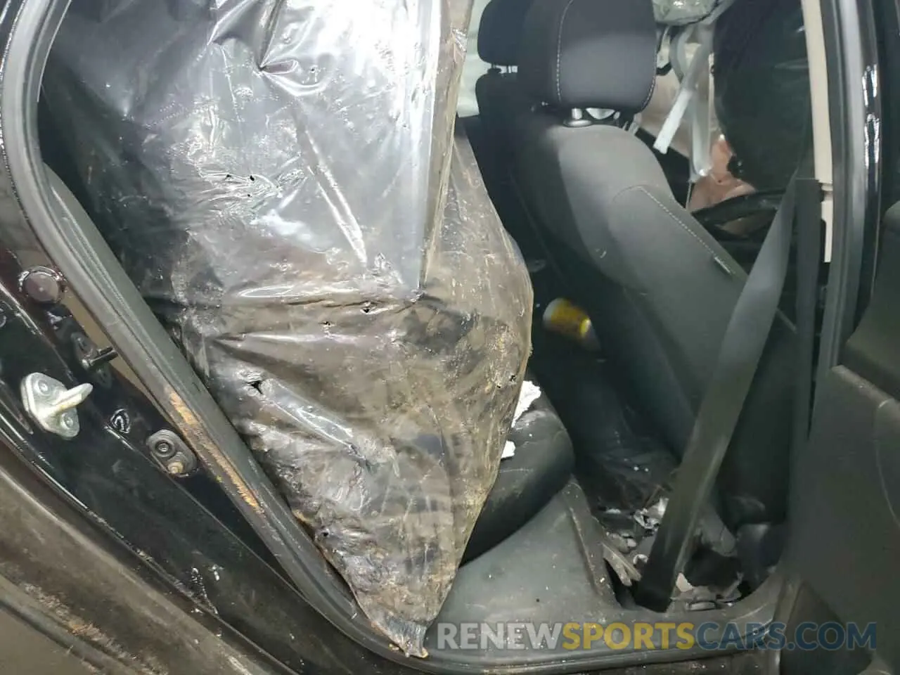 10 Photograph of a damaged car 19XFC2F61KE051445 HONDA CIVIC 2019