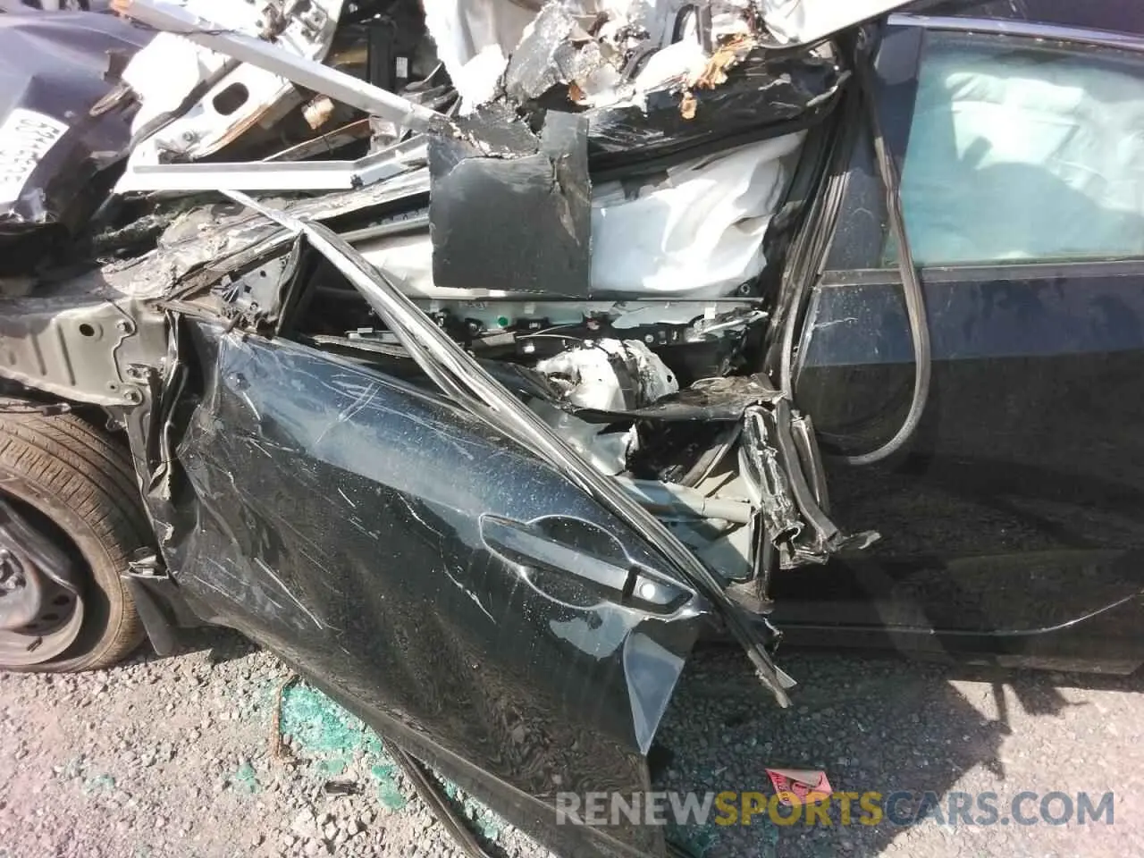 7 Photograph of a damaged car 19XFC2F61KE051445 HONDA CIVIC 2019