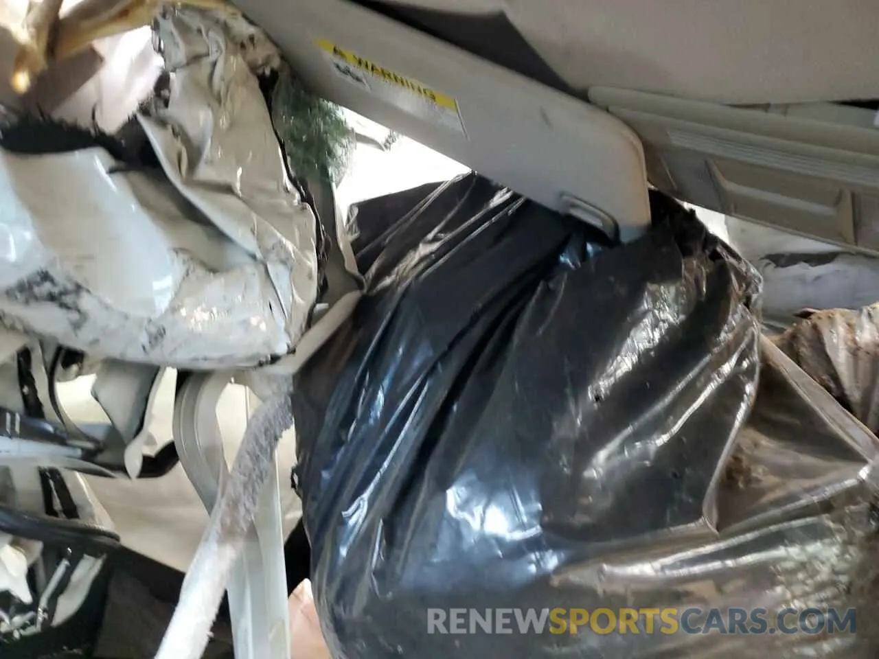 9 Photograph of a damaged car 19XFC2F61KE051445 HONDA CIVIC 2019