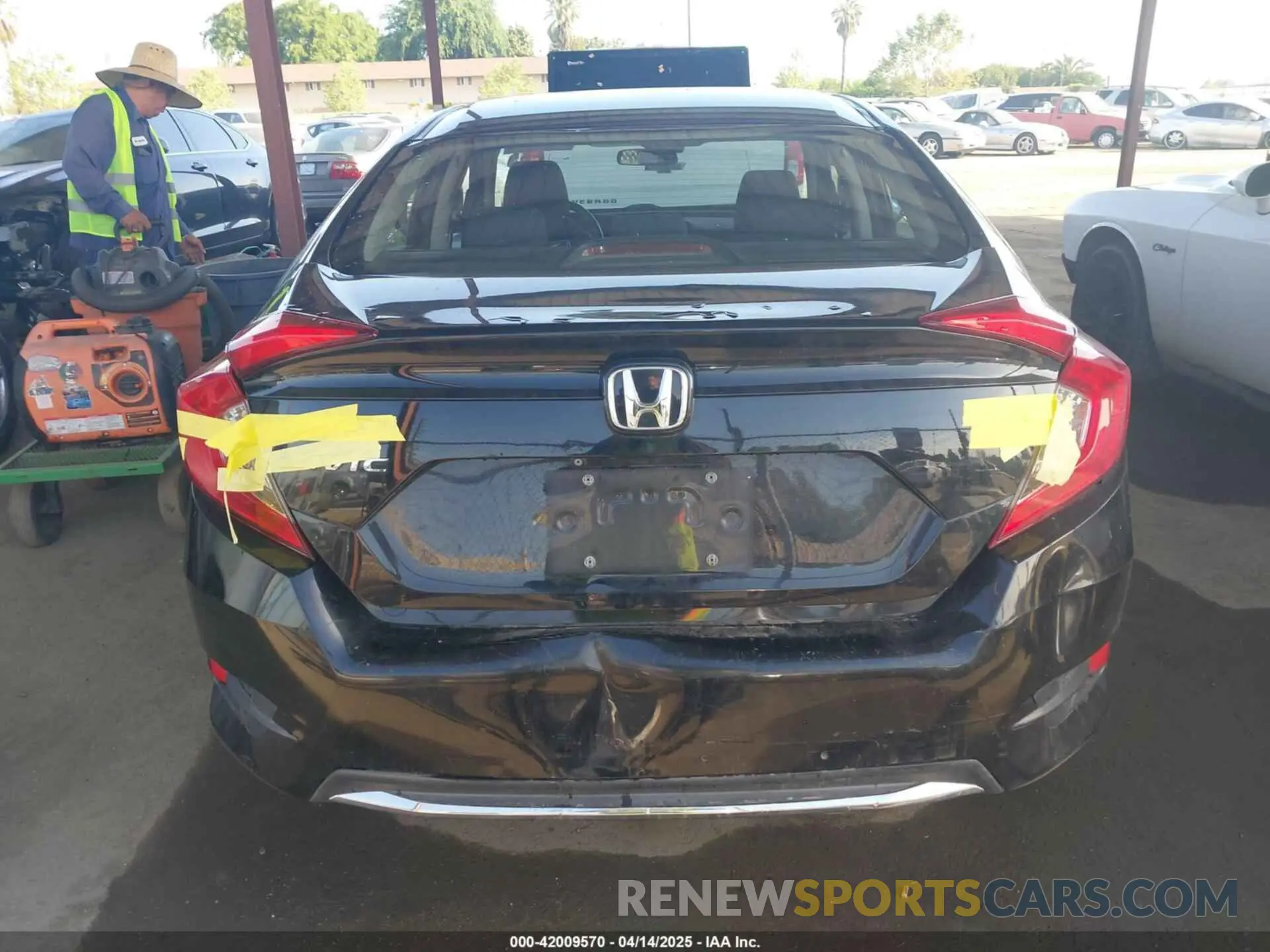 16 Photograph of a damaged car 19XFC2F61KE200629 HONDA CIVIC 2019