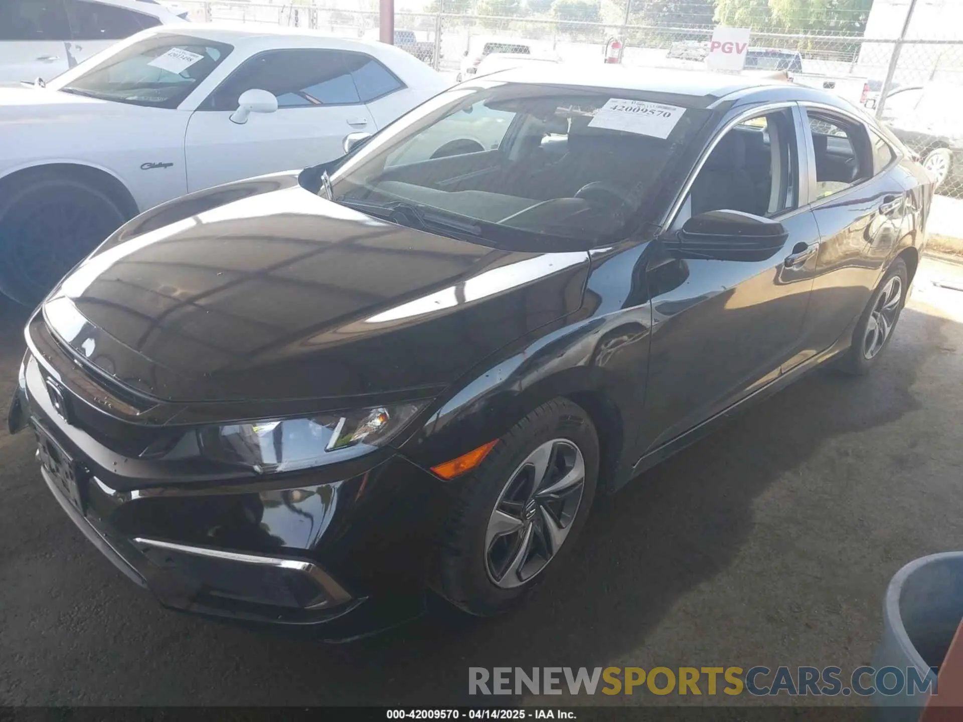 2 Photograph of a damaged car 19XFC2F61KE200629 HONDA CIVIC 2019