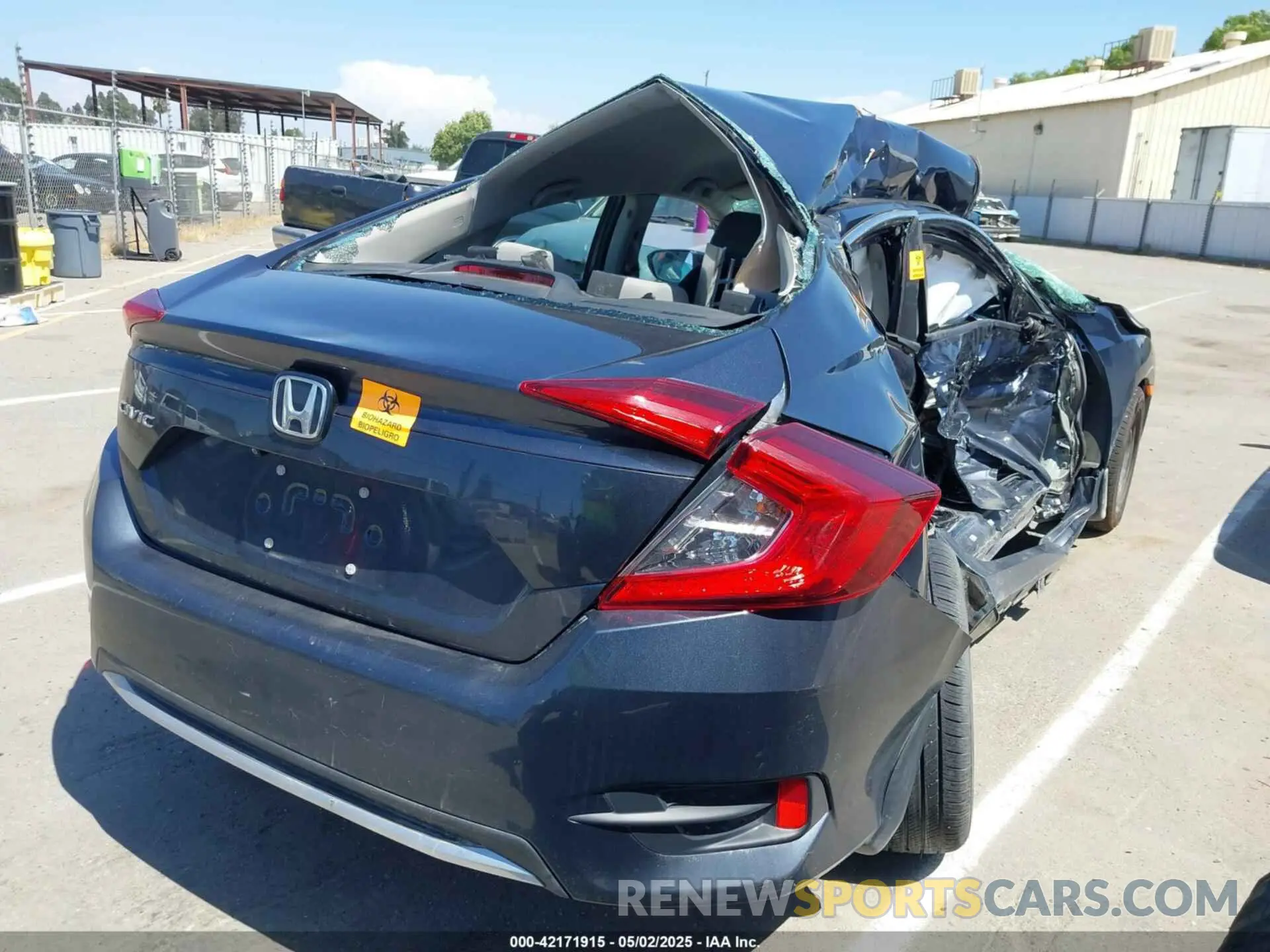 4 Photograph of a damaged car 19XFC2F61KE207080 HONDA CIVIC 2019