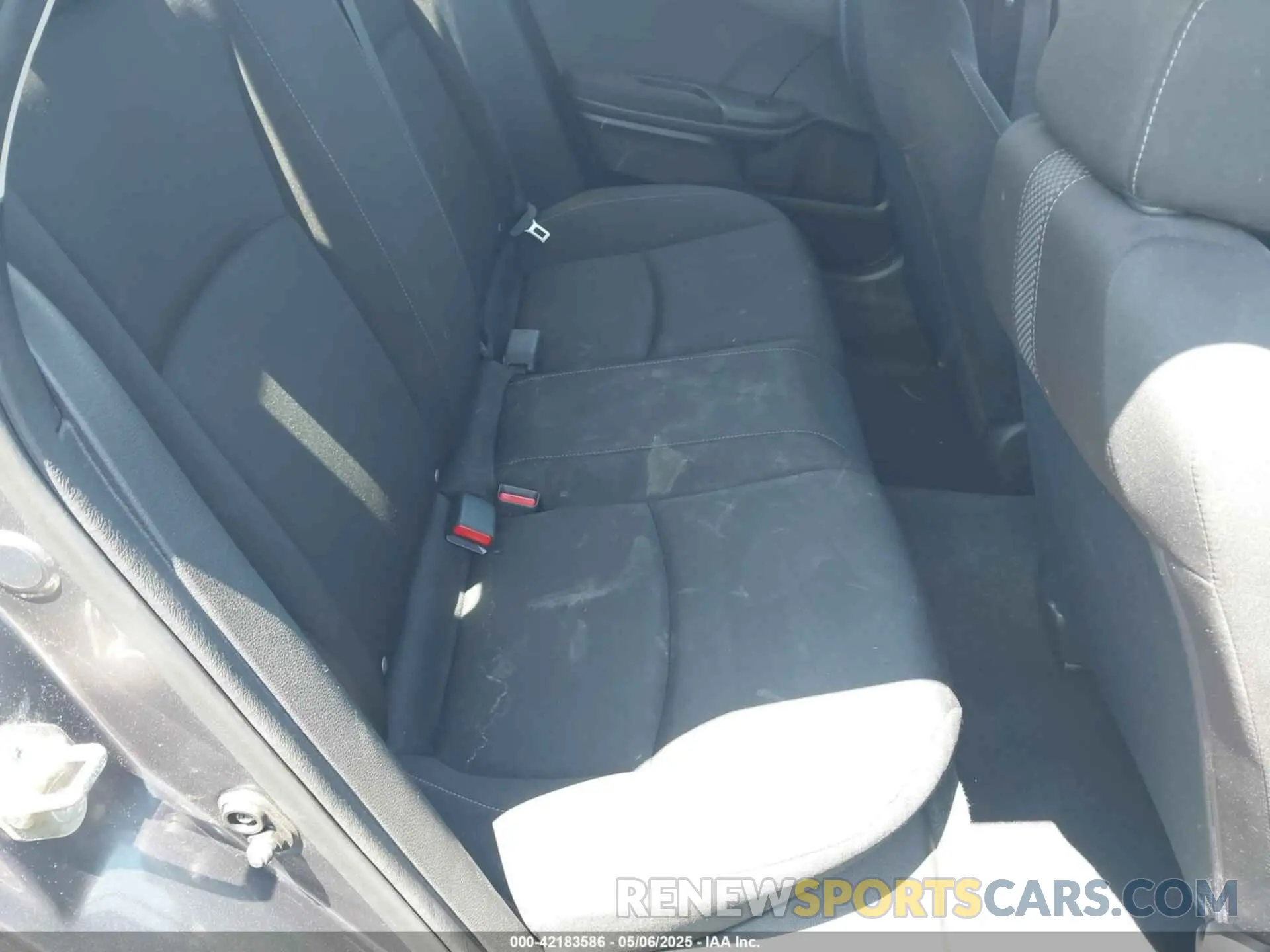 8 Photograph of a damaged car 19XFC2F62KE010340 HONDA CIVIC 2019