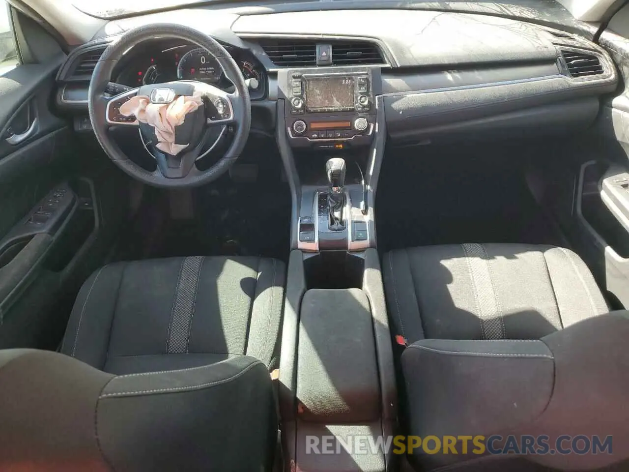 8 Photograph of a damaged car 19XFC2F62KE012511 HONDA CIVIC 2019