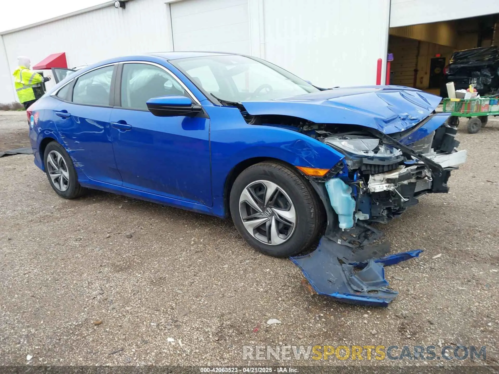 1 Photograph of a damaged car 19XFC2F62KE028935 HONDA CIVIC 2019