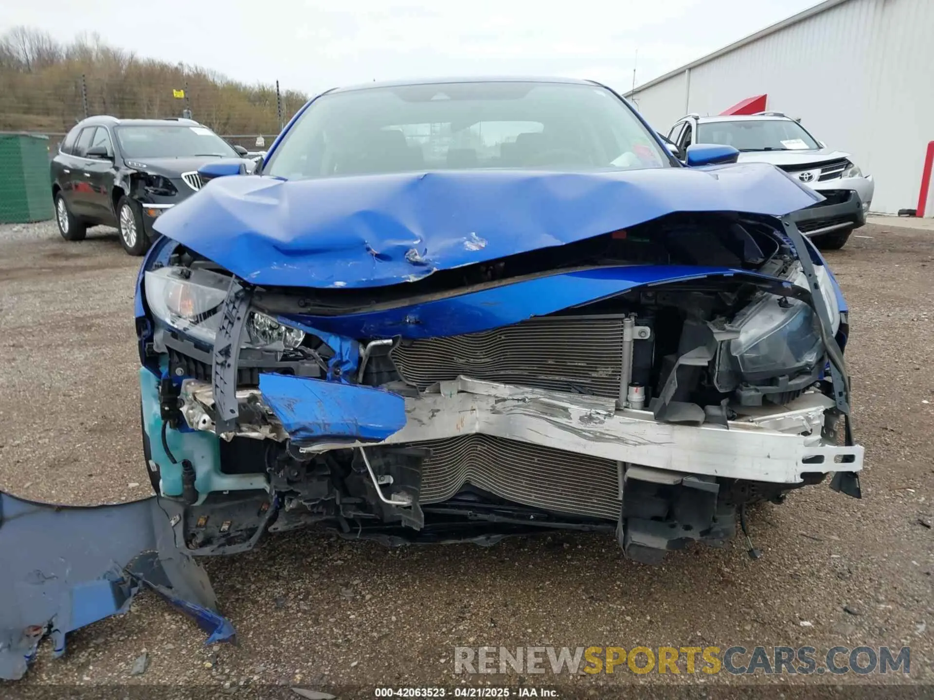 12 Photograph of a damaged car 19XFC2F62KE028935 HONDA CIVIC 2019