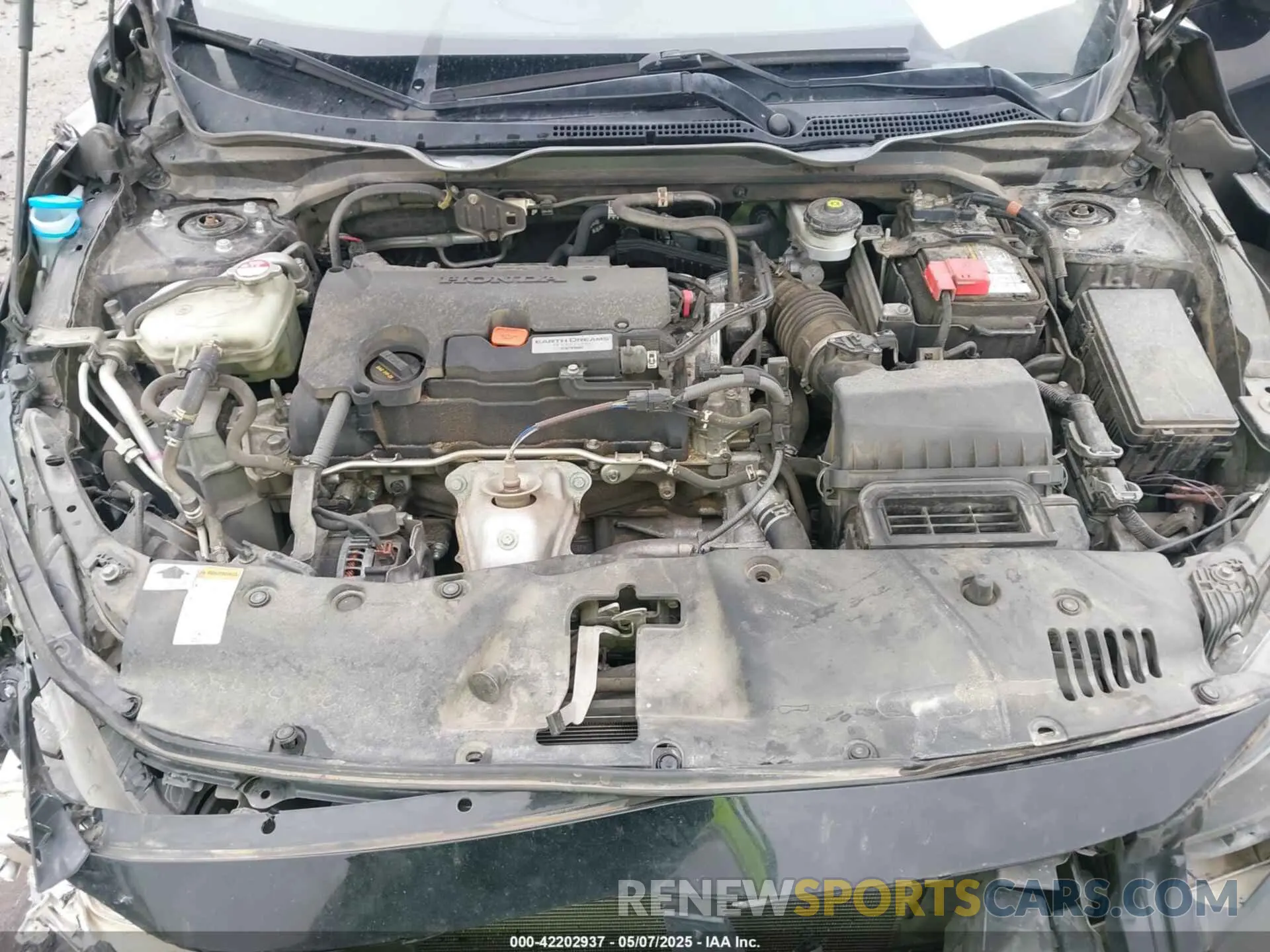 10 Photograph of a damaged car 19XFC2F62KE034797 HONDA CIVIC 2019