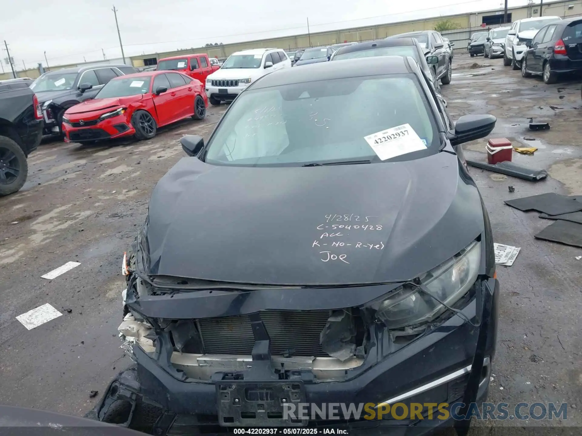 13 Photograph of a damaged car 19XFC2F62KE034797 HONDA CIVIC 2019