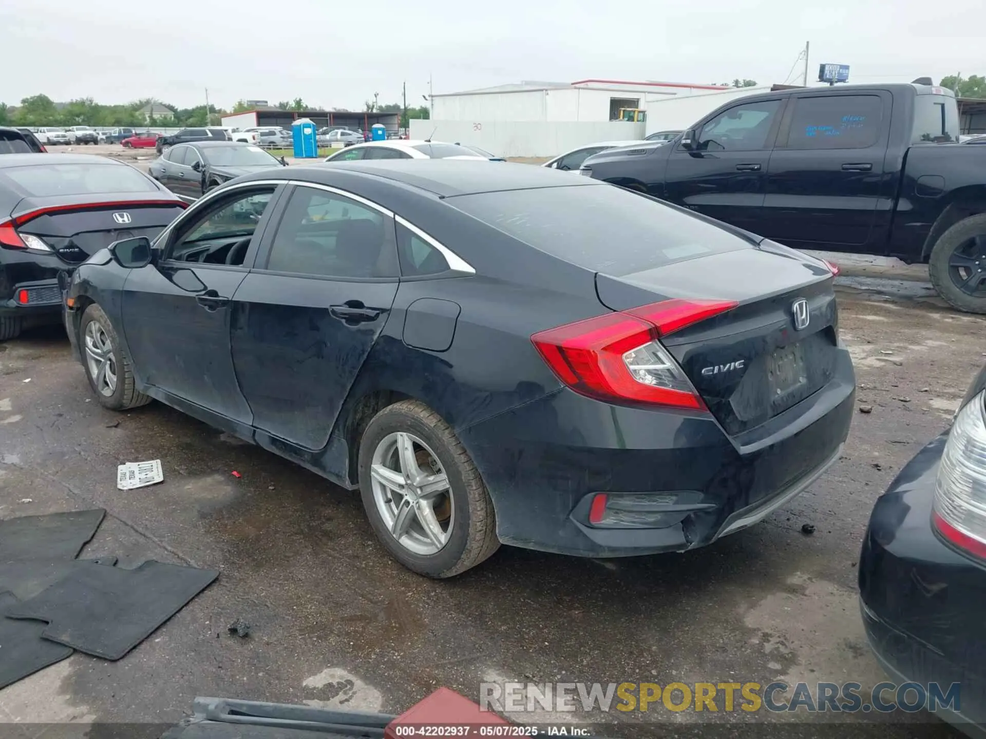 3 Photograph of a damaged car 19XFC2F62KE034797 HONDA CIVIC 2019