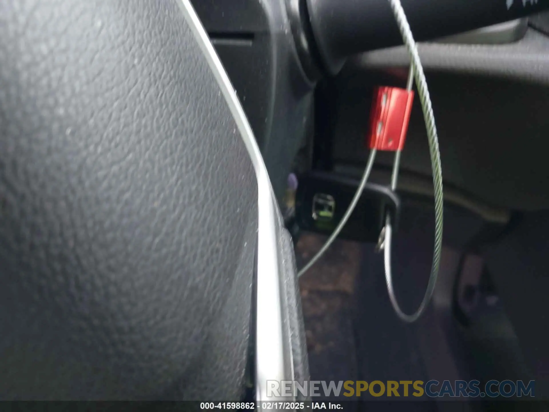 11 Photograph of a damaged car 19XFC2F62KE035111 HONDA CIVIC 2019