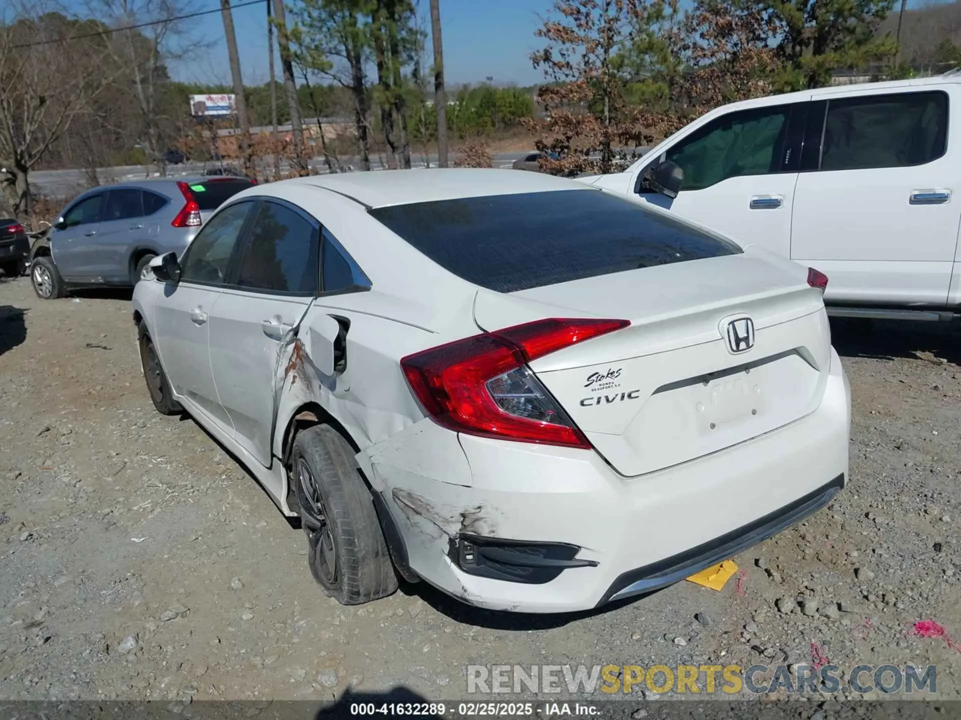 3 Photograph of a damaged car 19XFC2F62KE035433 HONDA CIVIC 2019