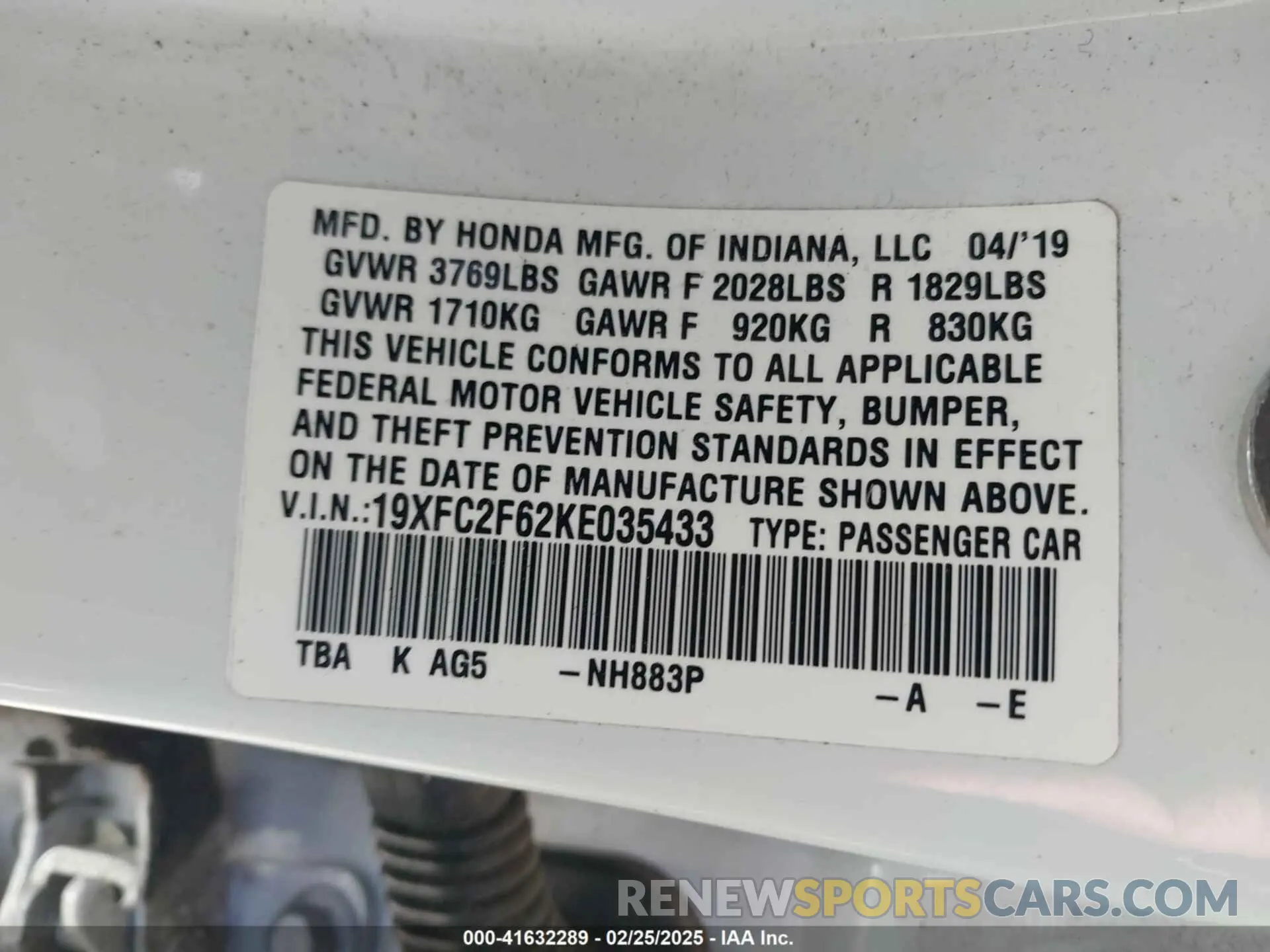9 Photograph of a damaged car 19XFC2F62KE035433 HONDA CIVIC 2019