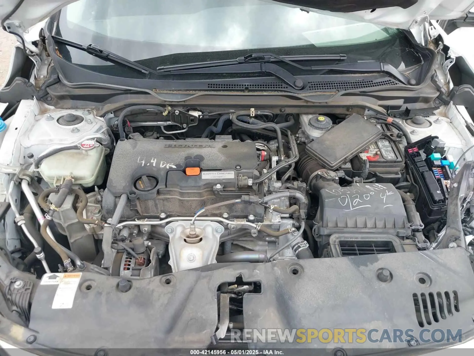10 Photograph of a damaged car 19XFC2F62KE035822 HONDA CIVIC 2019