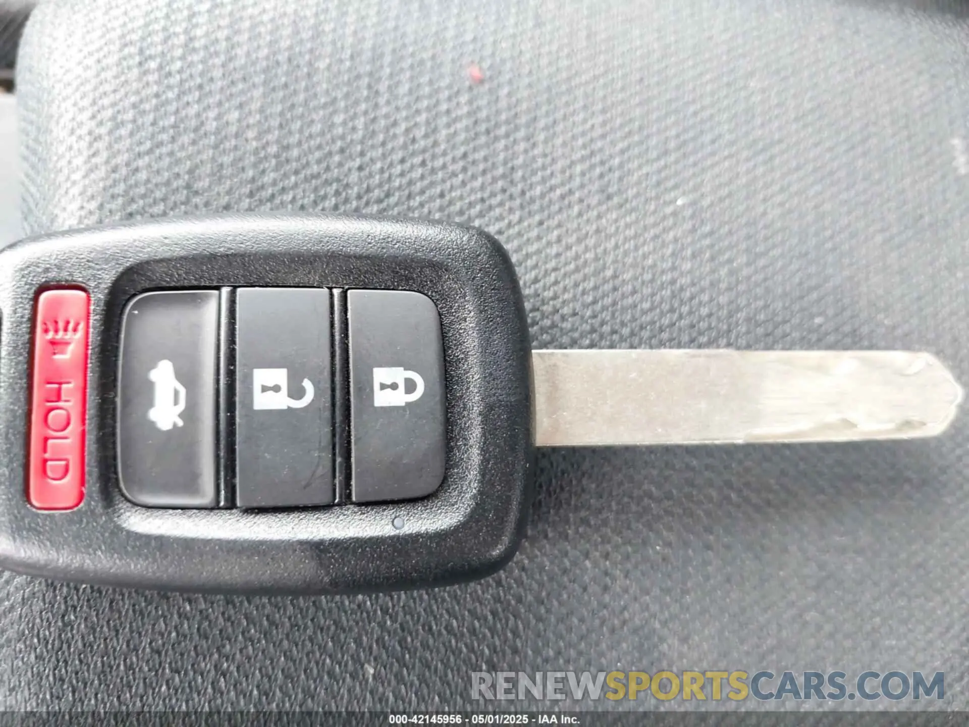 11 Photograph of a damaged car 19XFC2F62KE035822 HONDA CIVIC 2019