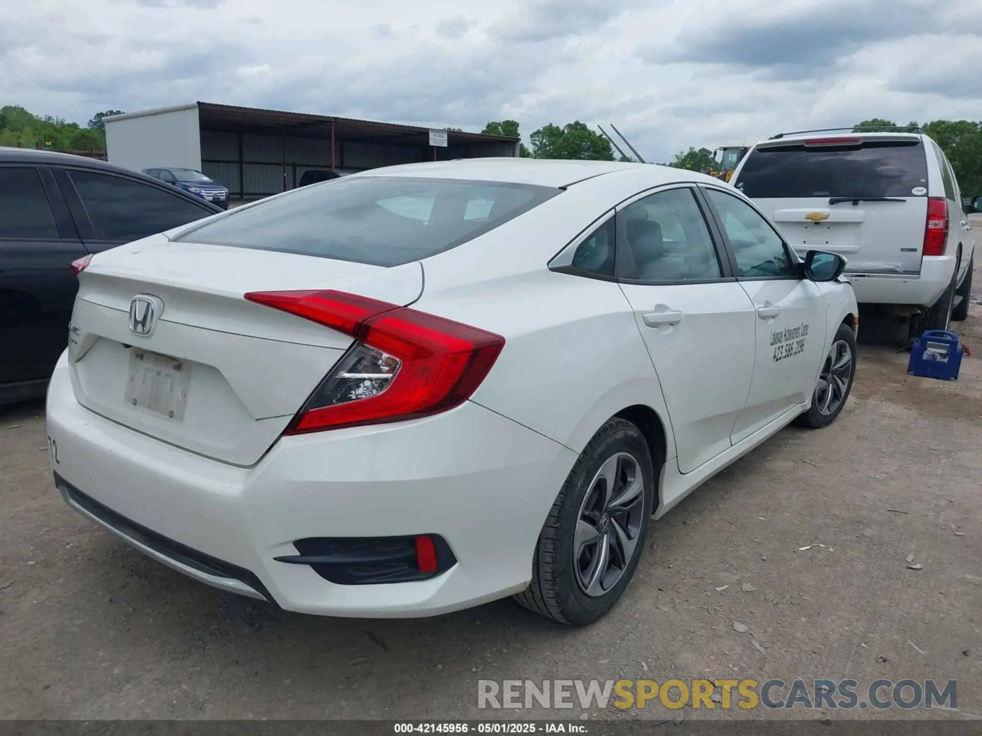4 Photograph of a damaged car 19XFC2F62KE035822 HONDA CIVIC 2019