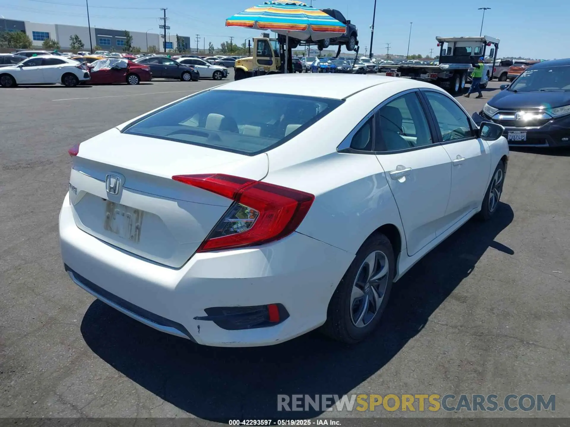 4 Photograph of a damaged car 19XFC2F62KE215222 HONDA CIVIC 2019