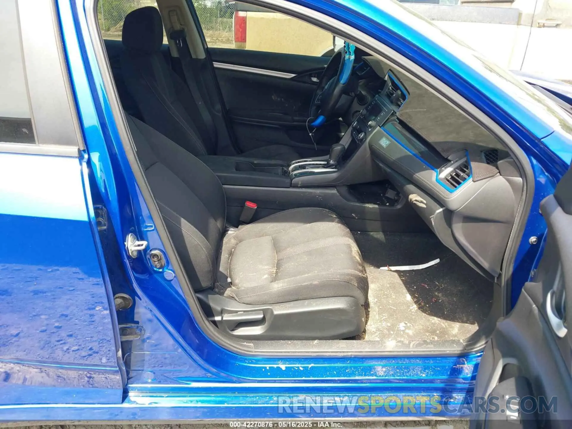 5 Photograph of a damaged car 19XFC2F63KE022254 HONDA CIVIC 2019