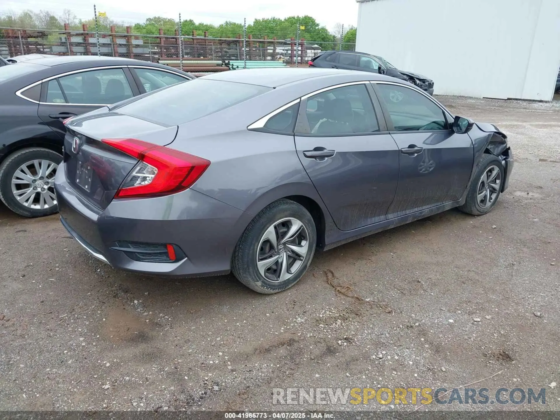 4 Photograph of a damaged car 19XFC2F63KE041449 HONDA CIVIC 2019
