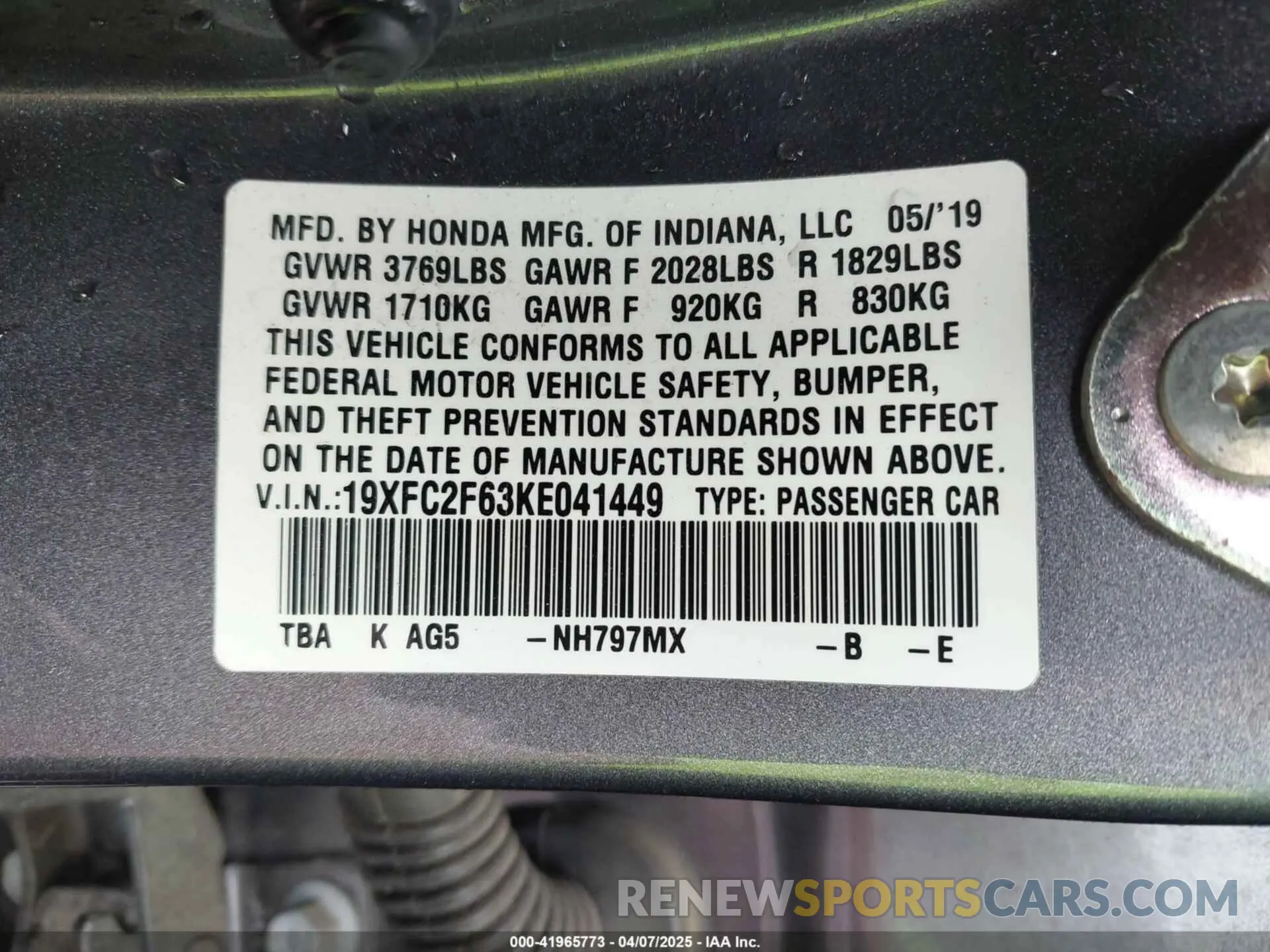 9 Photograph of a damaged car 19XFC2F63KE041449 HONDA CIVIC 2019