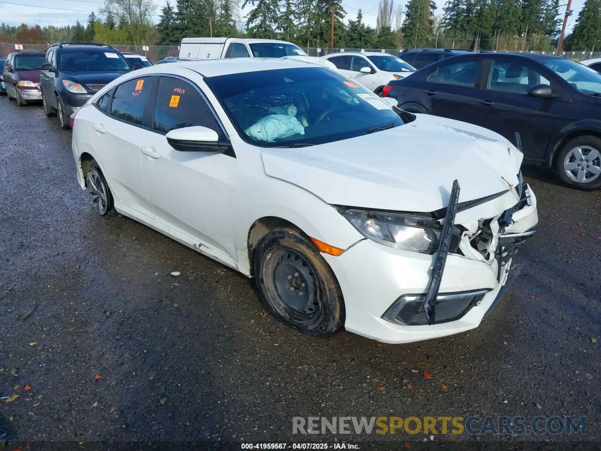 1 Photograph of a damaged car 19XFC2F63KE208733 HONDA CIVIC 2019