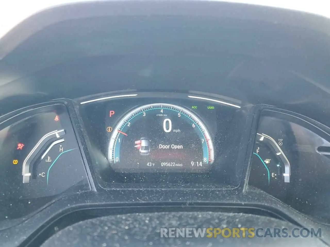 9 Photograph of a damaged car 19XFC2F64KE003891 HONDA CIVIC 2019