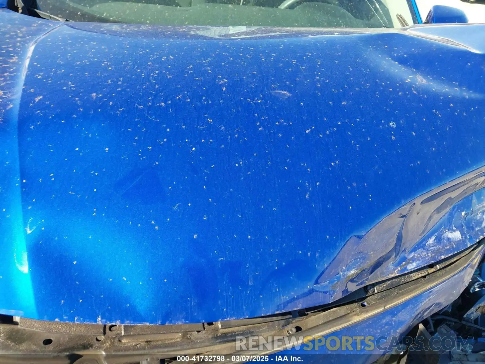 10 Photograph of a damaged car 19XFC2F64KE007245 HONDA CIVIC 2019
