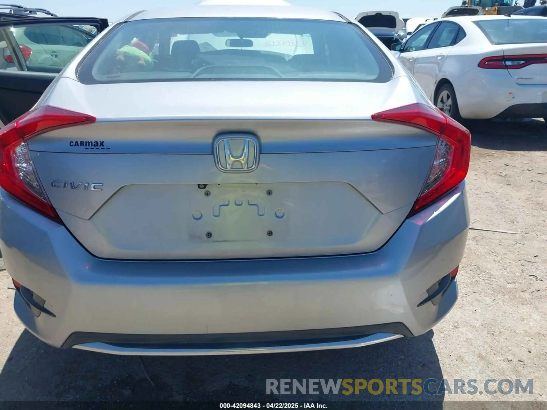 15 Photograph of a damaged car 19XFC2F64KE008752 HONDA CIVIC 2019