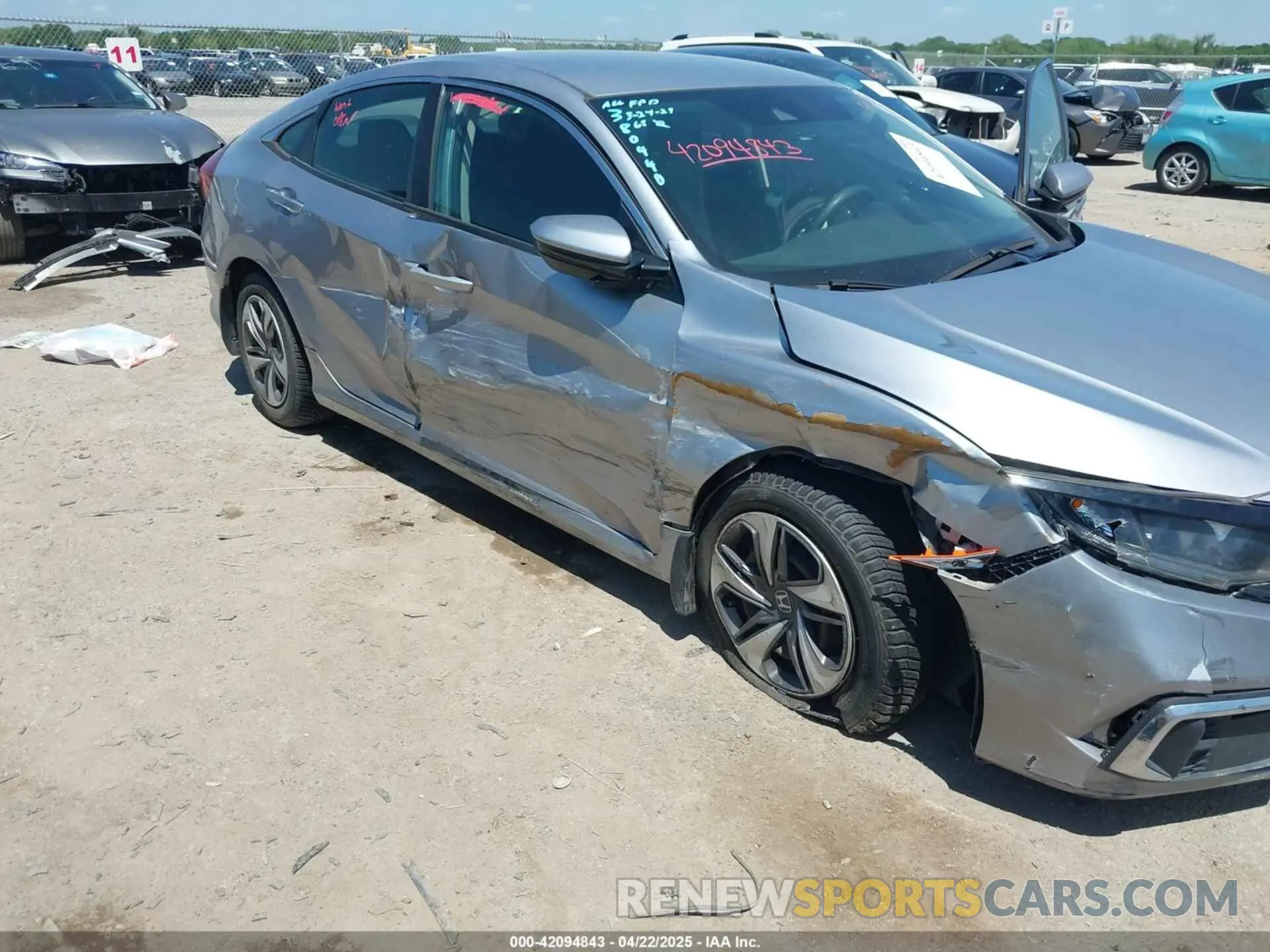 6 Photograph of a damaged car 19XFC2F64KE008752 HONDA CIVIC 2019