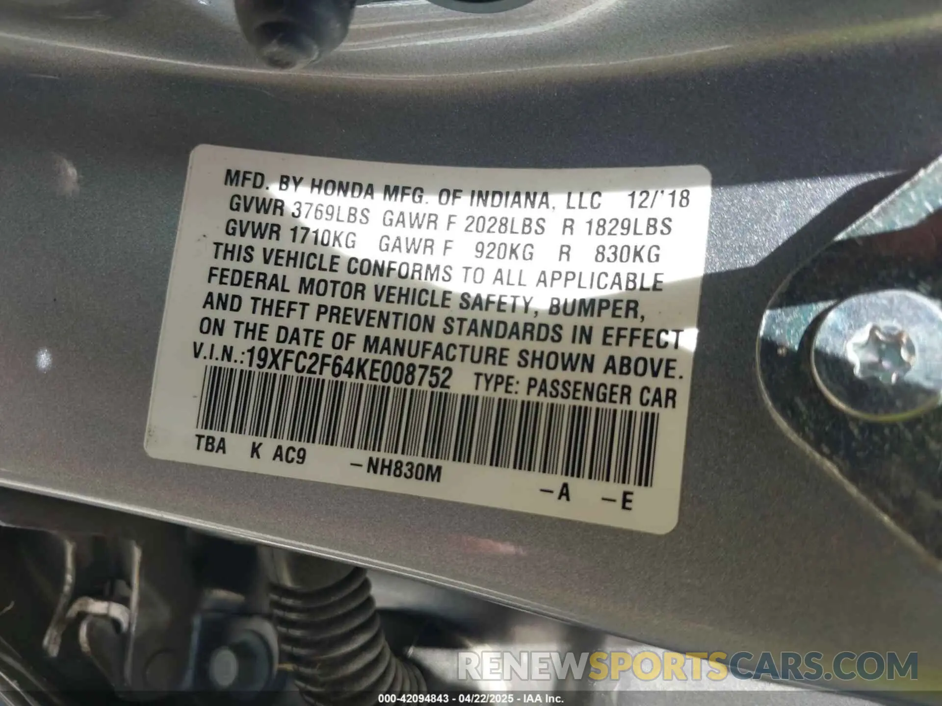 9 Photograph of a damaged car 19XFC2F64KE008752 HONDA CIVIC 2019