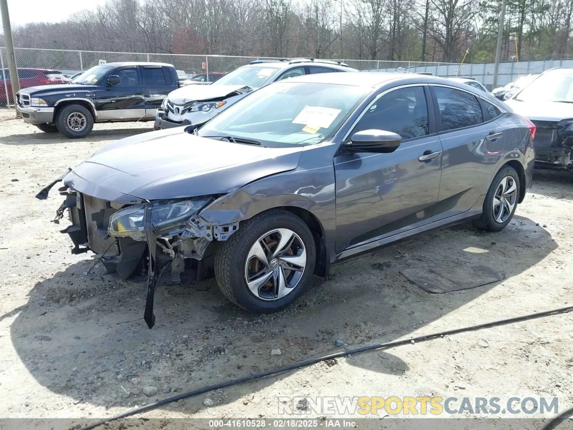 2 Photograph of a damaged car 19XFC2F64KE011246 HONDA CIVIC 2019
