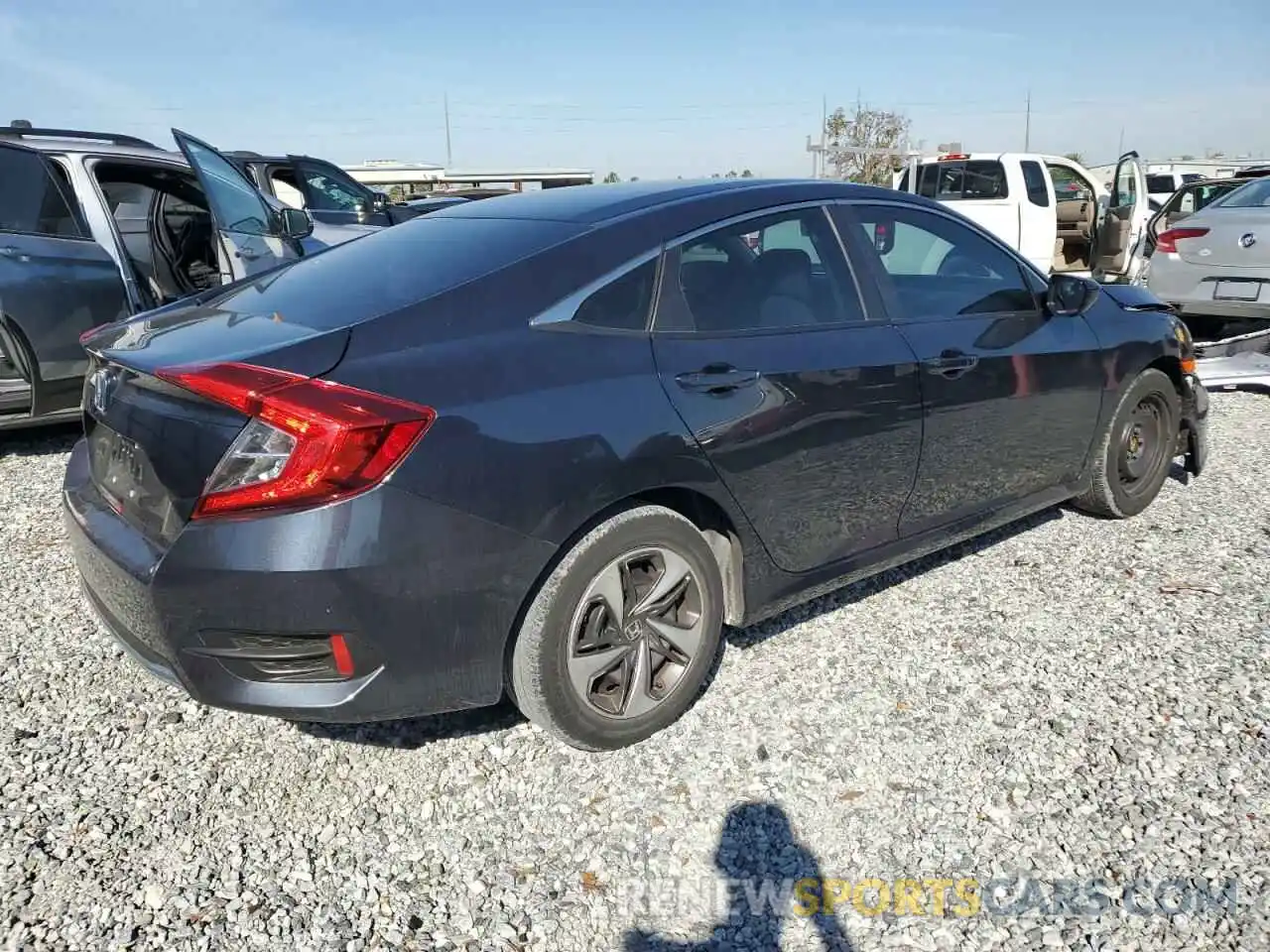 3 Photograph of a damaged car 19XFC2F64KE013465 HONDA CIVIC 2019