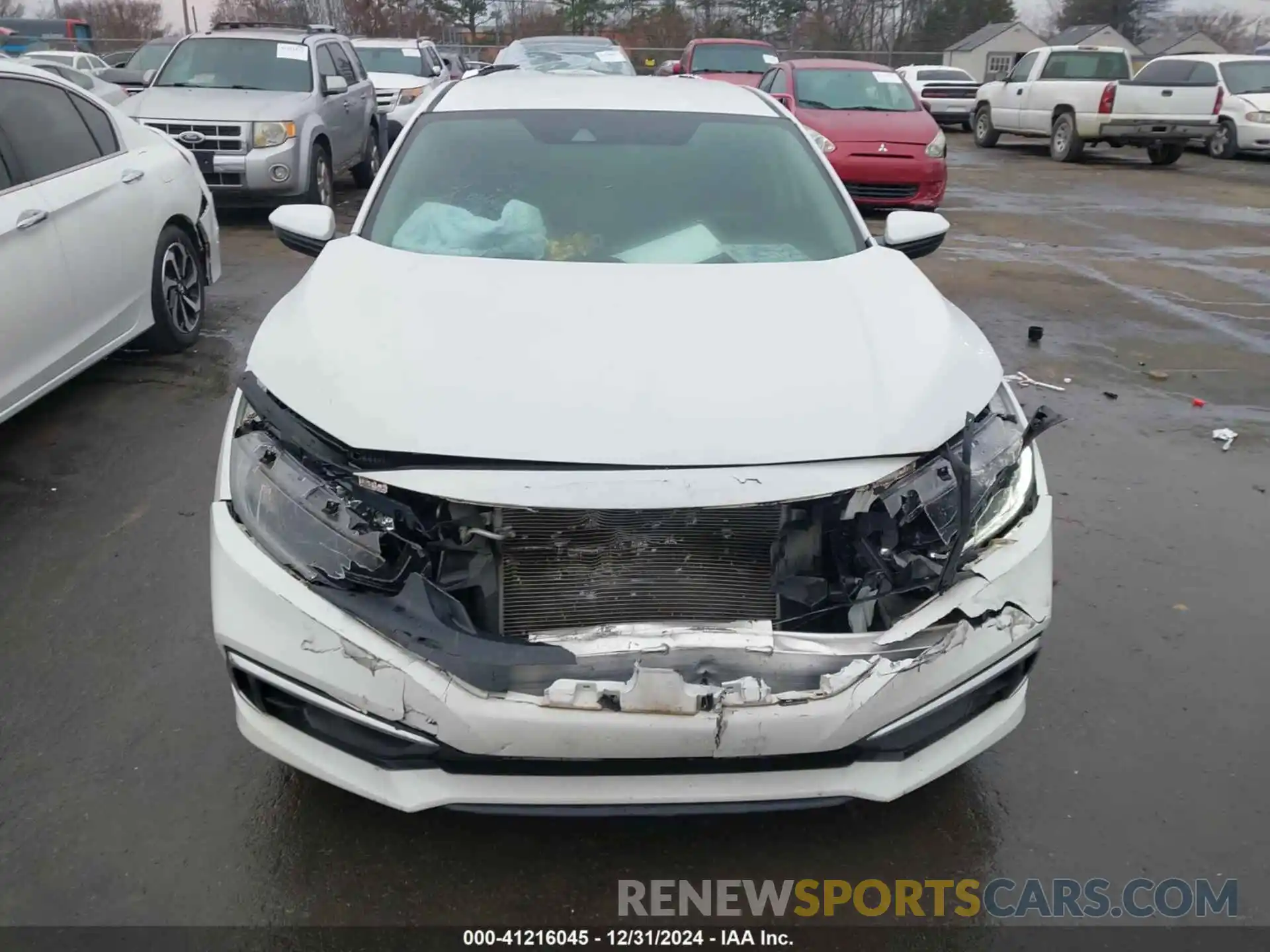 12 Photograph of a damaged car 19XFC2F64KE014924 HONDA CIVIC 2019