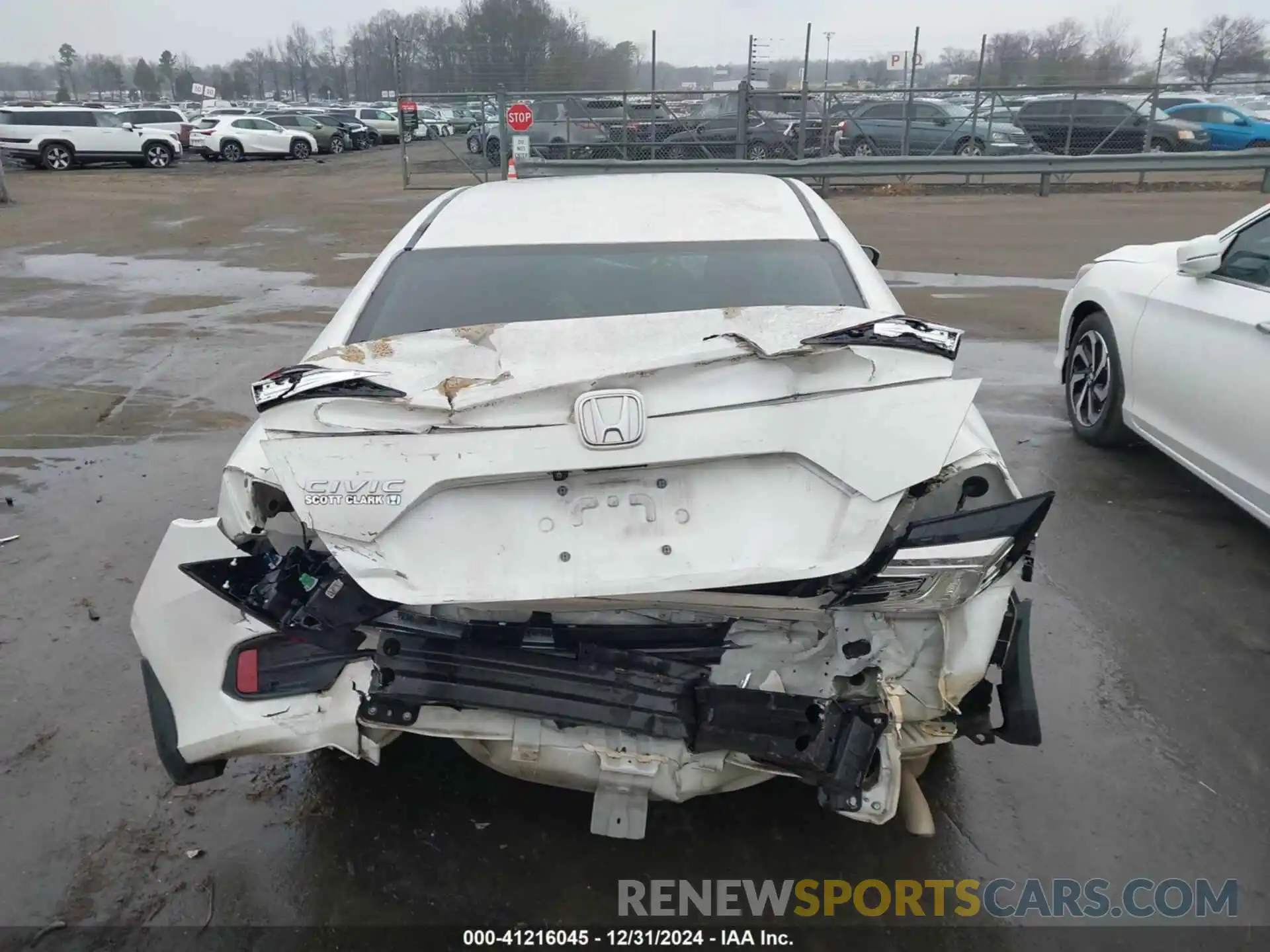 16 Photograph of a damaged car 19XFC2F64KE014924 HONDA CIVIC 2019