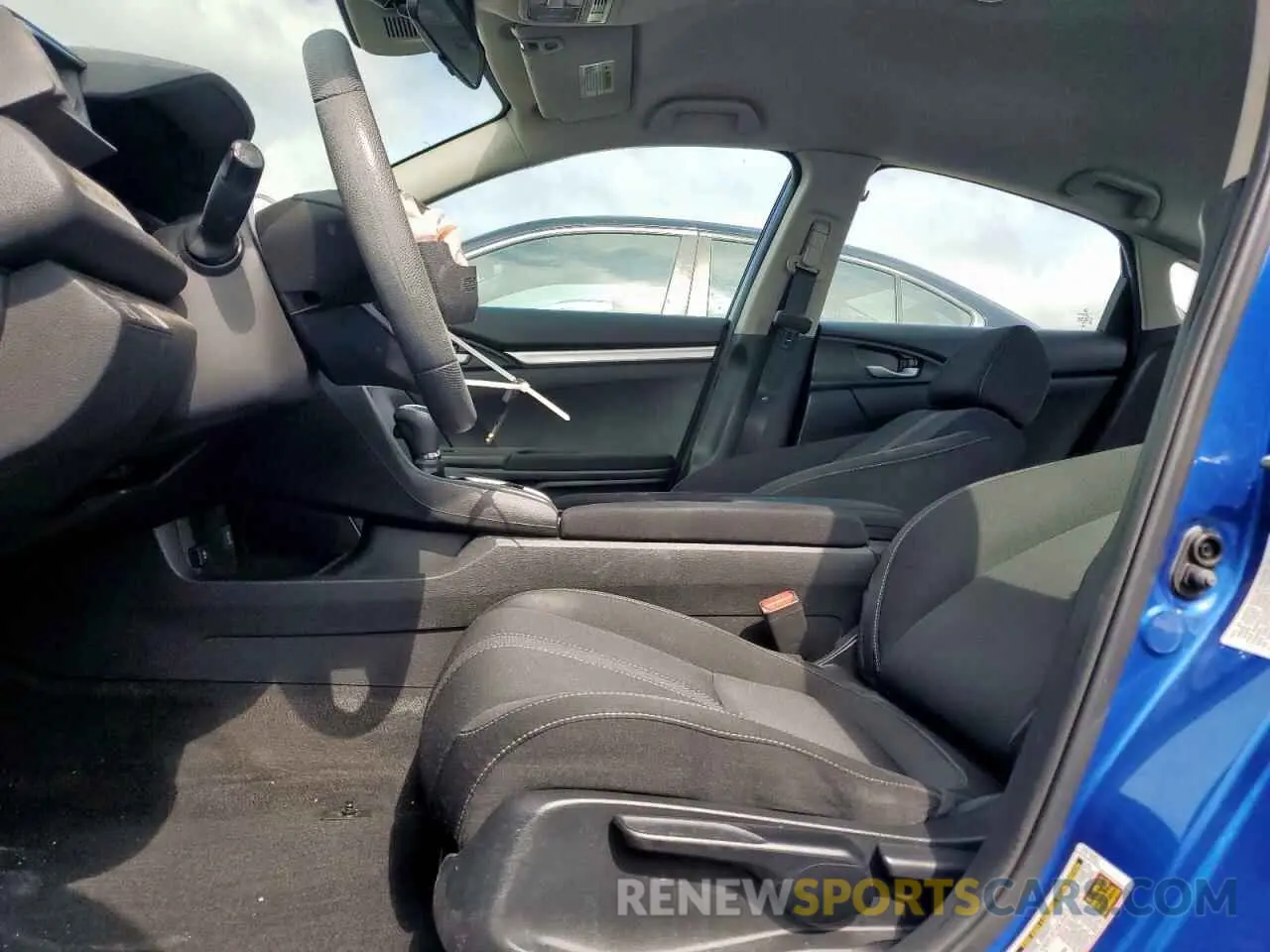 7 Photograph of a damaged car 19XFC2F64KE018486 HONDA CIVIC 2019