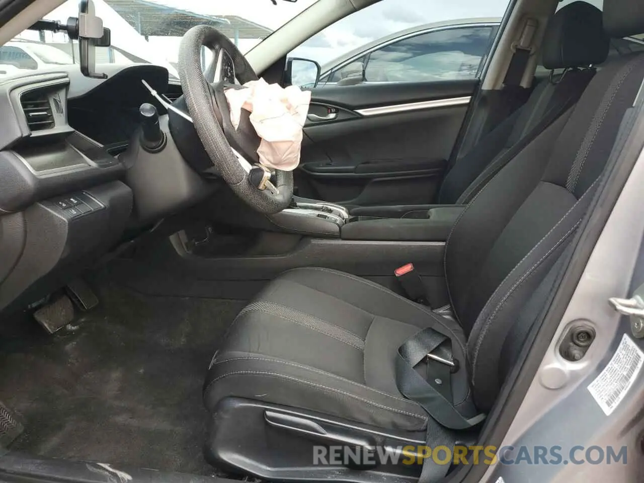 7 Photograph of a damaged car 19XFC2F64KE209938 HONDA CIVIC 2019