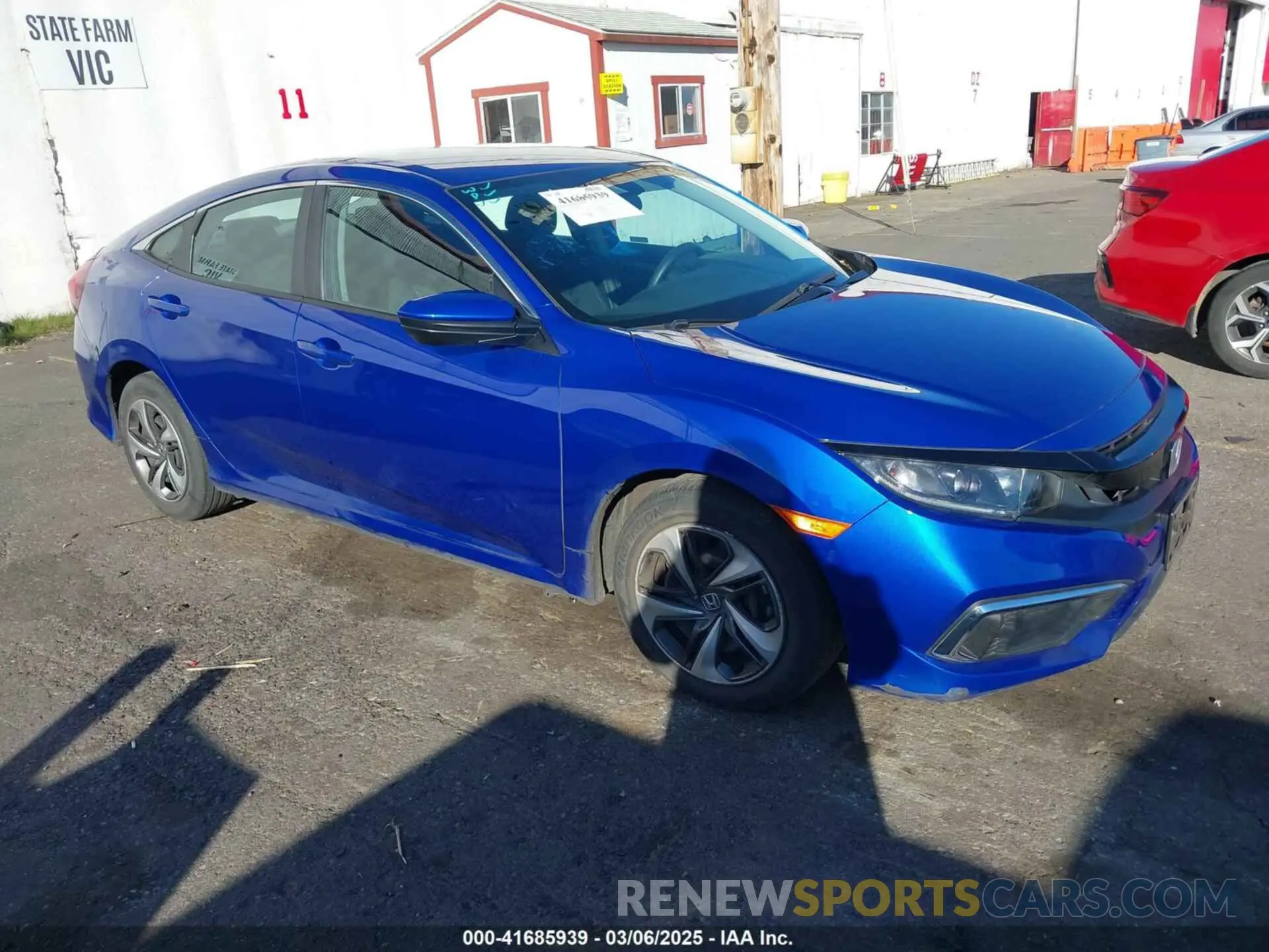 1 Photograph of a damaged car 19XFC2F64KE213388 HONDA CIVIC 2019