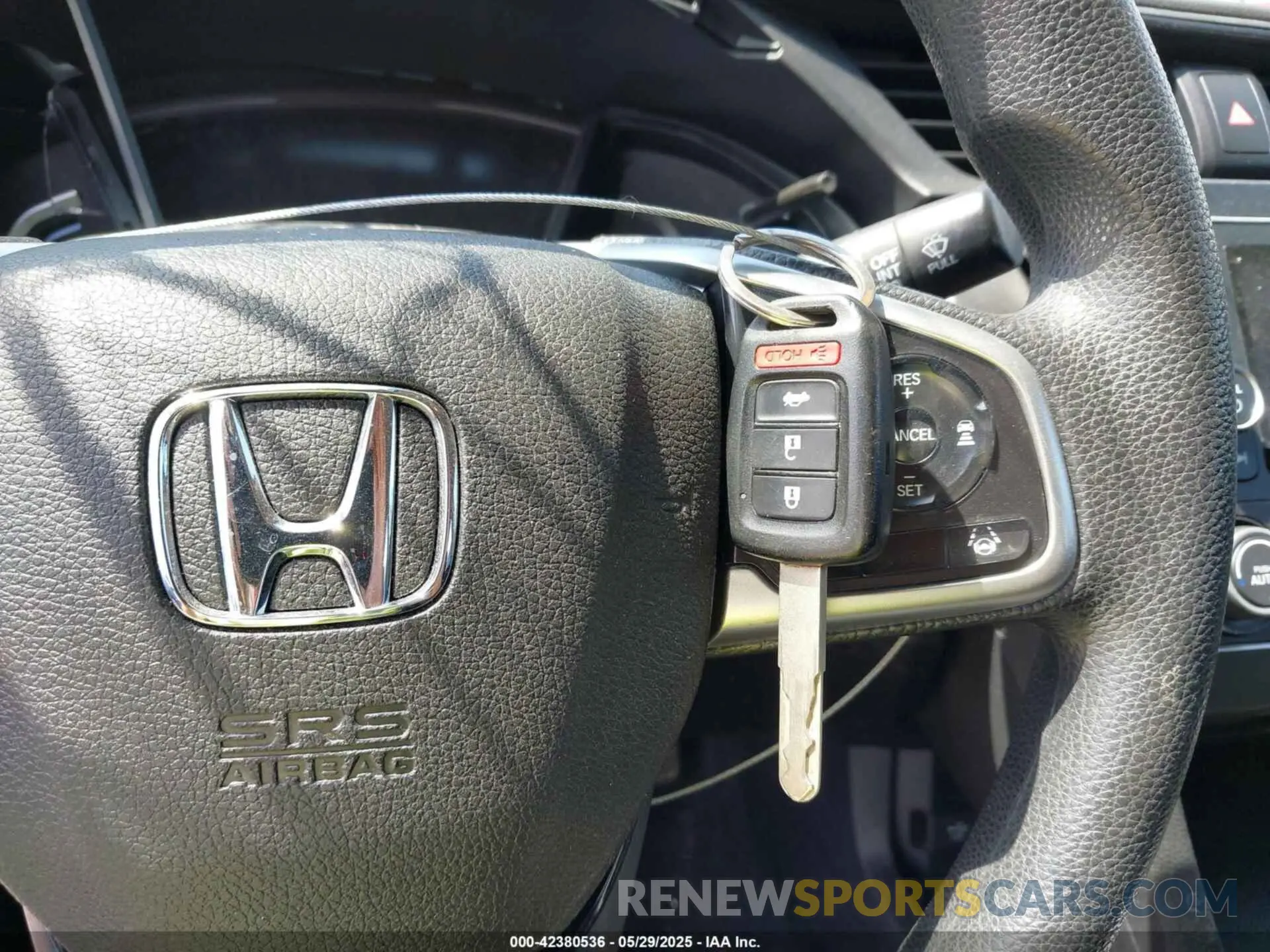 11 Photograph of a damaged car 19XFC2F65KE000658 HONDA CIVIC 2019