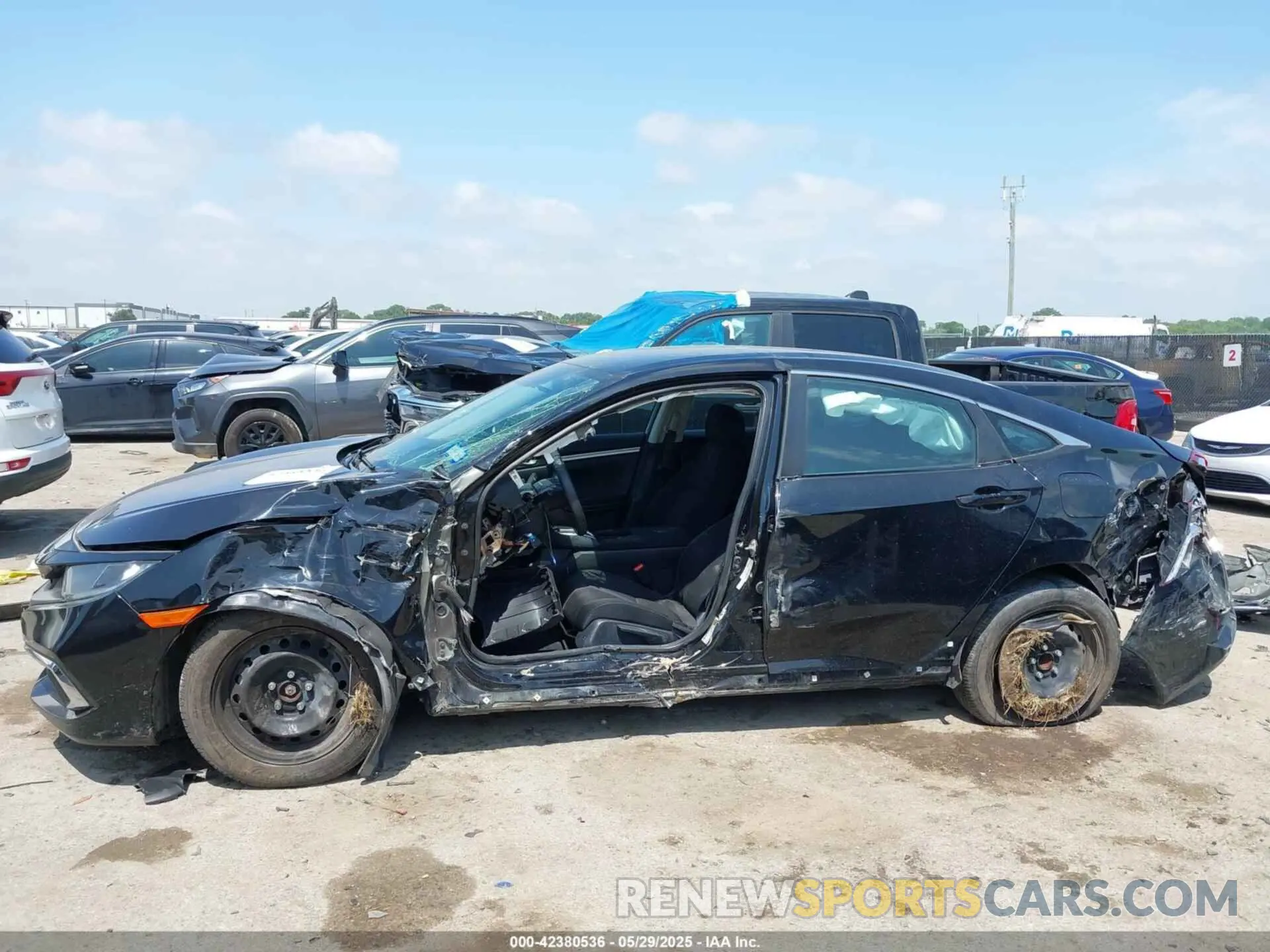 15 Photograph of a damaged car 19XFC2F65KE000658 HONDA CIVIC 2019