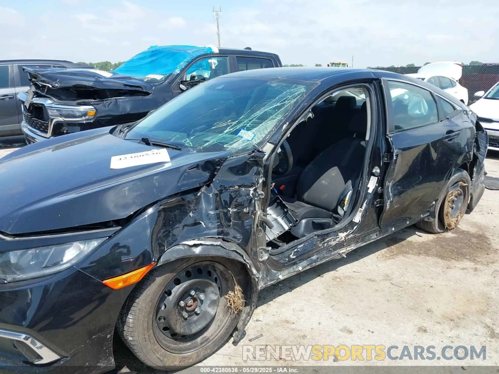 6 Photograph of a damaged car 19XFC2F65KE000658 HONDA CIVIC 2019