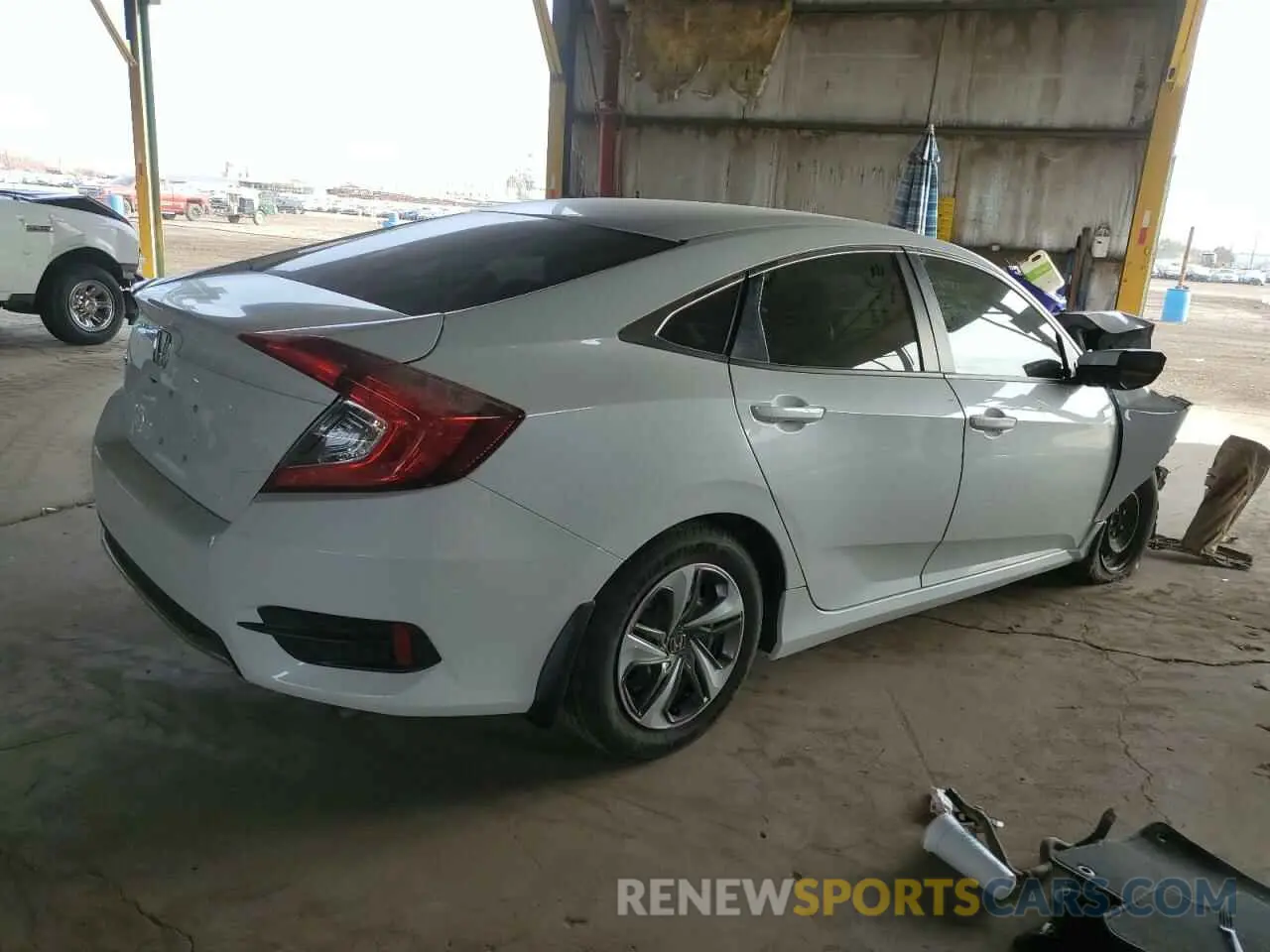 3 Photograph of a damaged car 19XFC2F65KE002121 HONDA CIVIC 2019