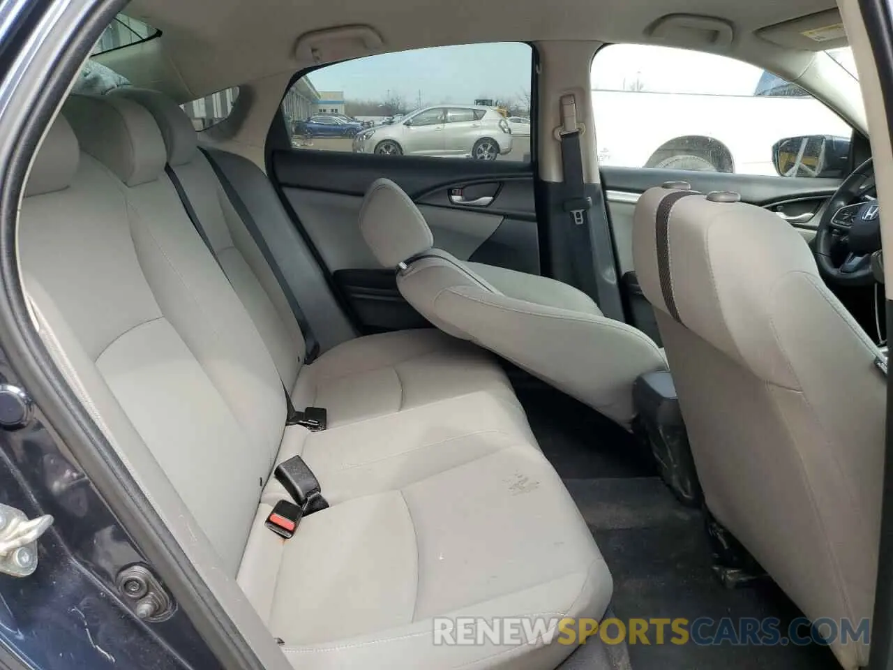 10 Photograph of a damaged car 19XFC2F65KE022711 HONDA CIVIC 2019