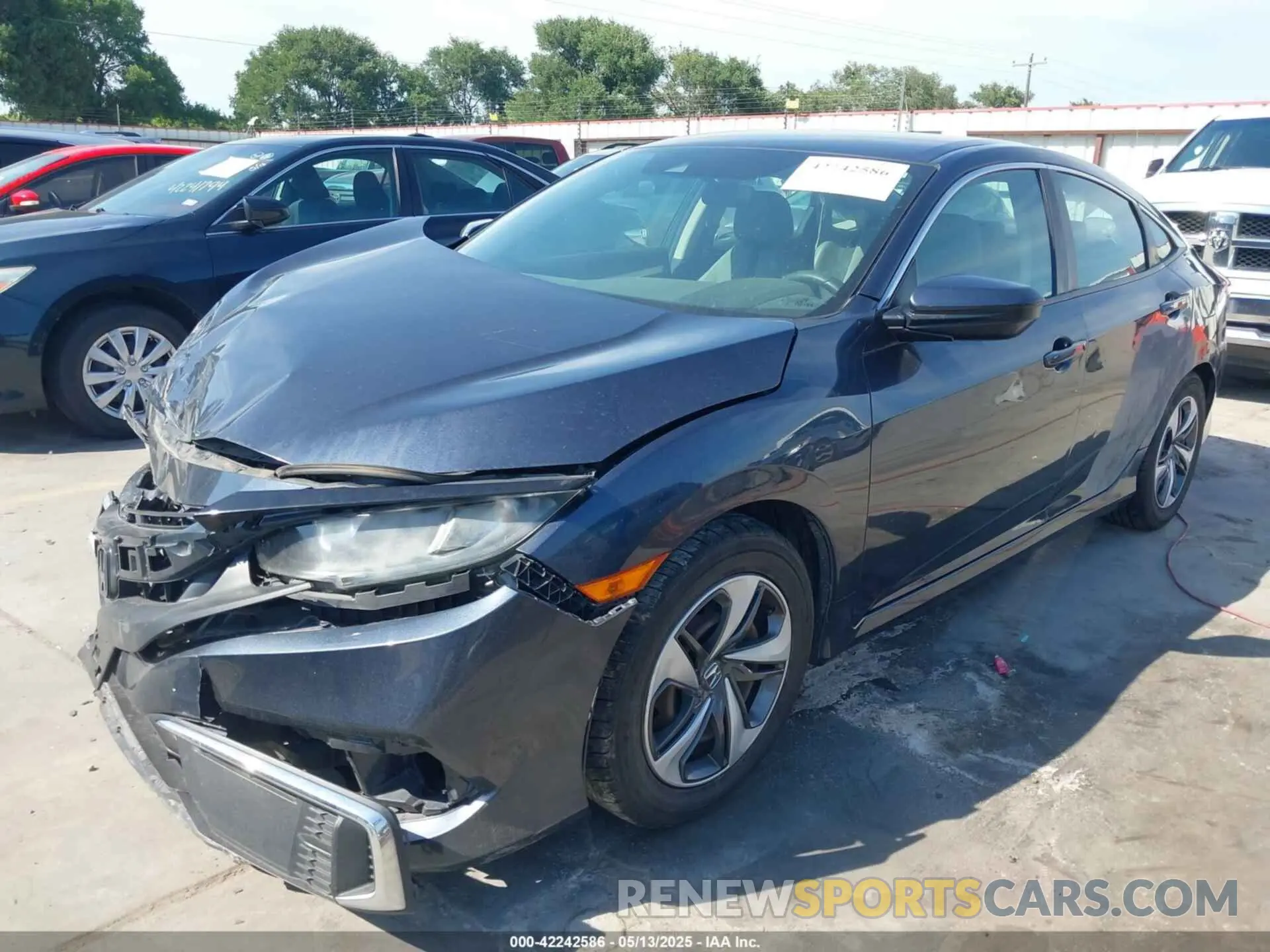 2 Photograph of a damaged car 19XFC2F65KE027701 HONDA CIVIC 2019