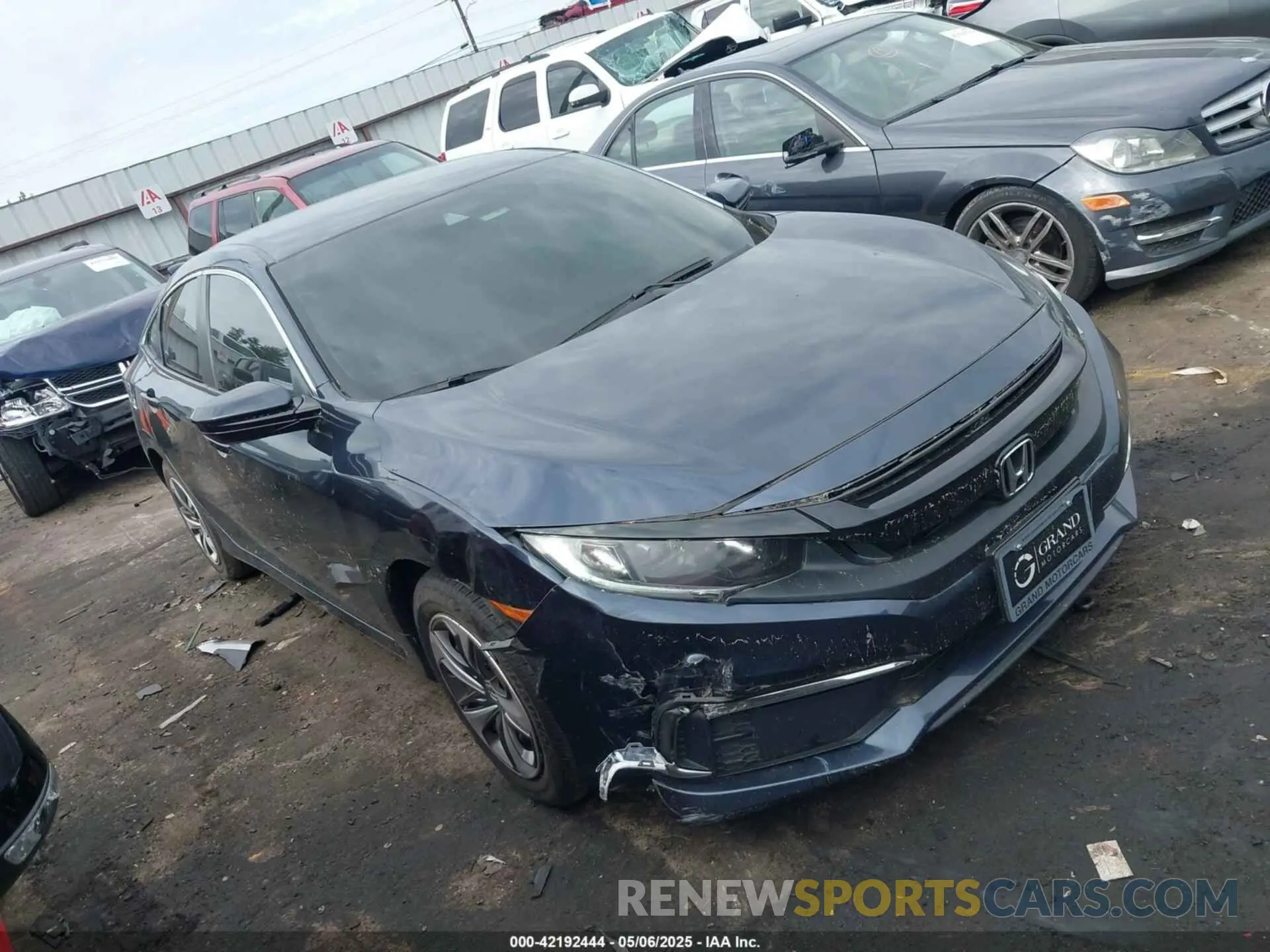 1 Photograph of a damaged car 19XFC2F65KE029884 HONDA CIVIC 2019