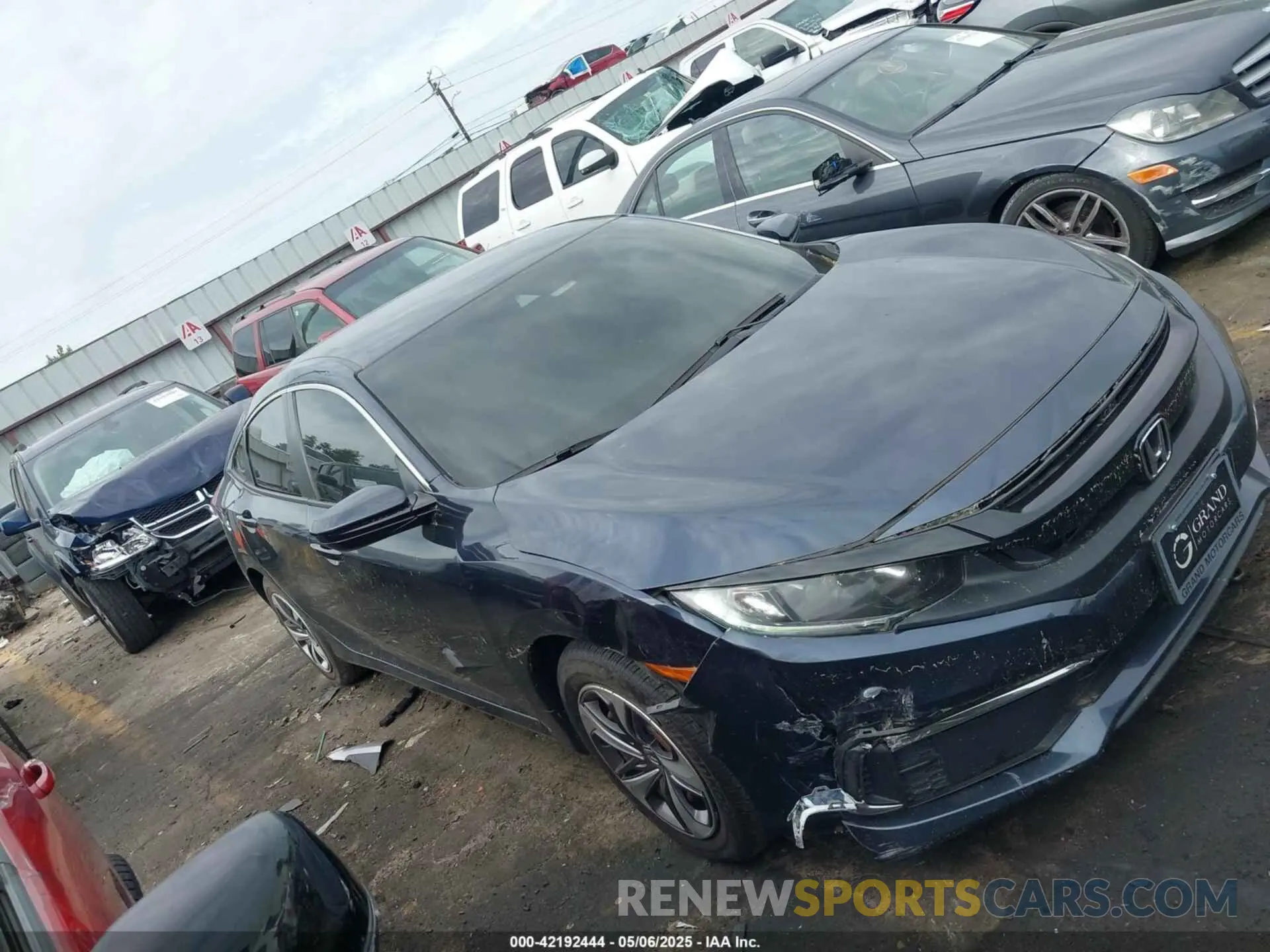 13 Photograph of a damaged car 19XFC2F65KE029884 HONDA CIVIC 2019
