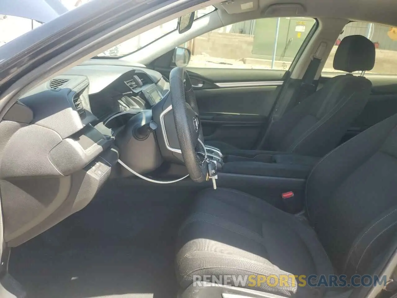 7 Photograph of a damaged car 19XFC2F65KE035572 HONDA CIVIC 2019