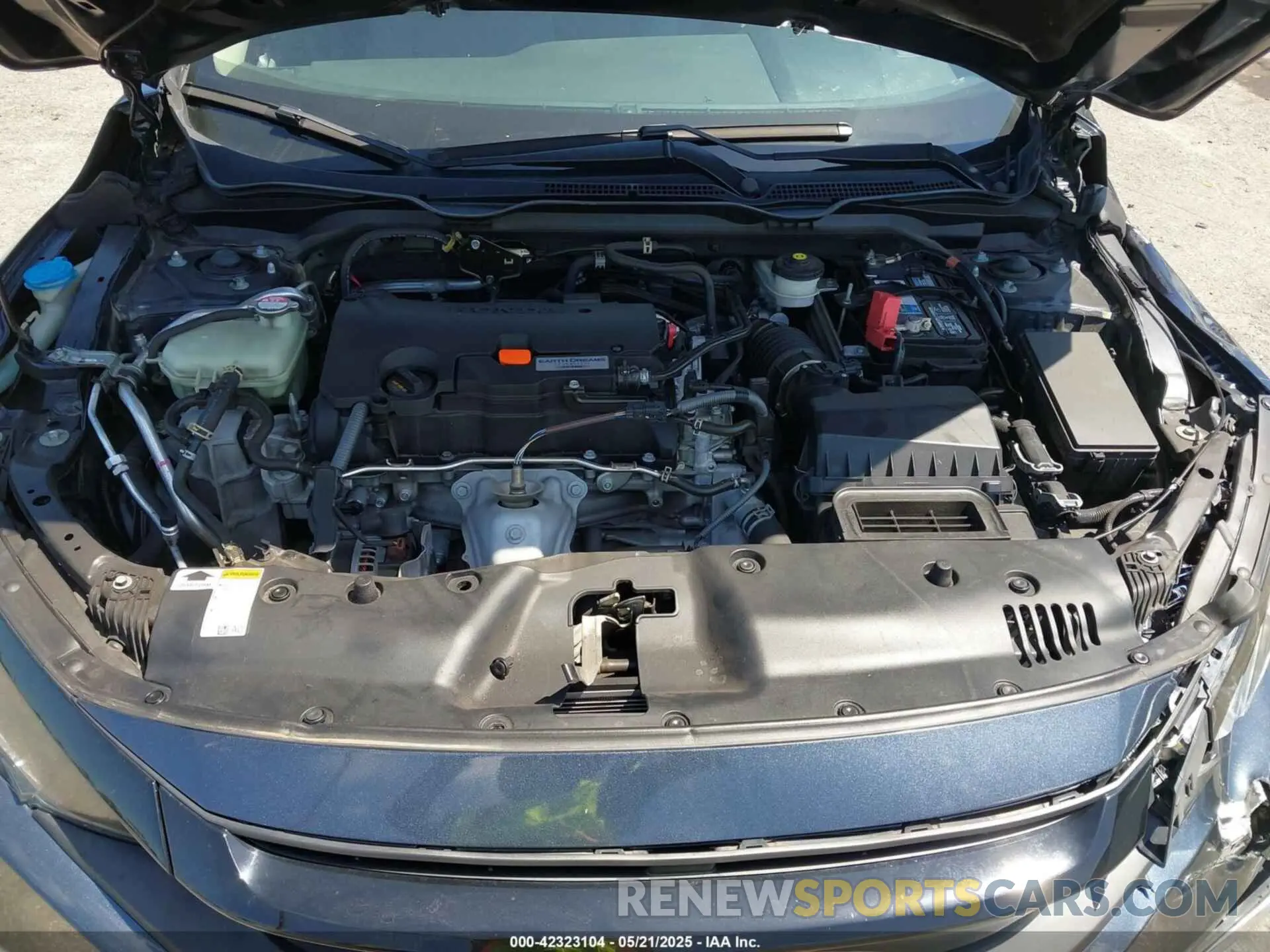 10 Photograph of a damaged car 19XFC2F65KE038312 HONDA CIVIC 2019